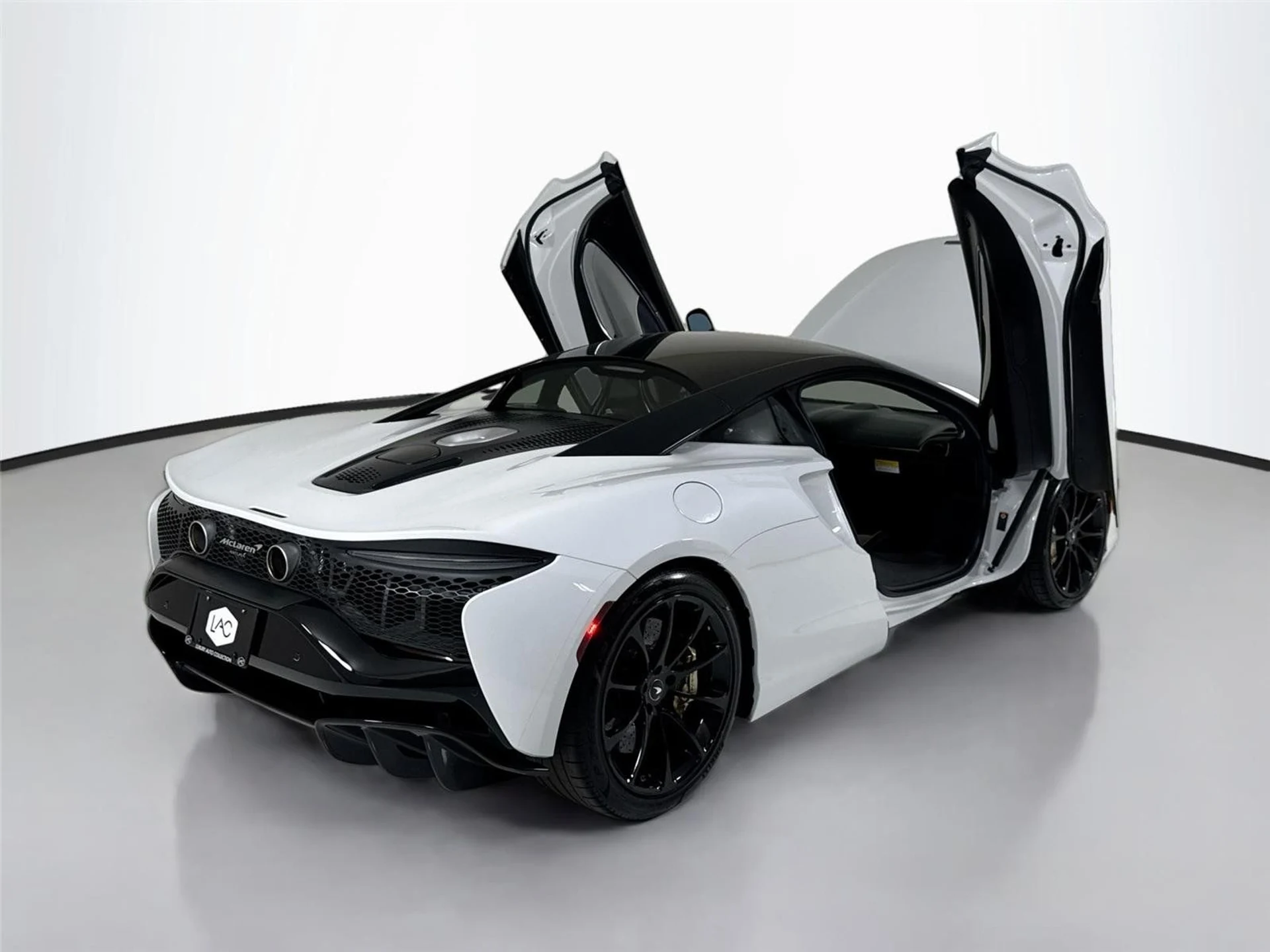 mph033_3132228182_832af435abc342a45b57ff9818e00033_d6f2d8383f