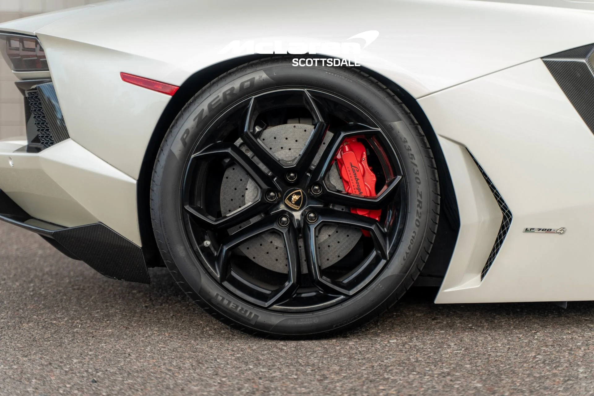 mph033_3135006163_Used_2015_LAMBORGHINI_AVENTADOR_LP_700_4_1771652889_06c92938bc