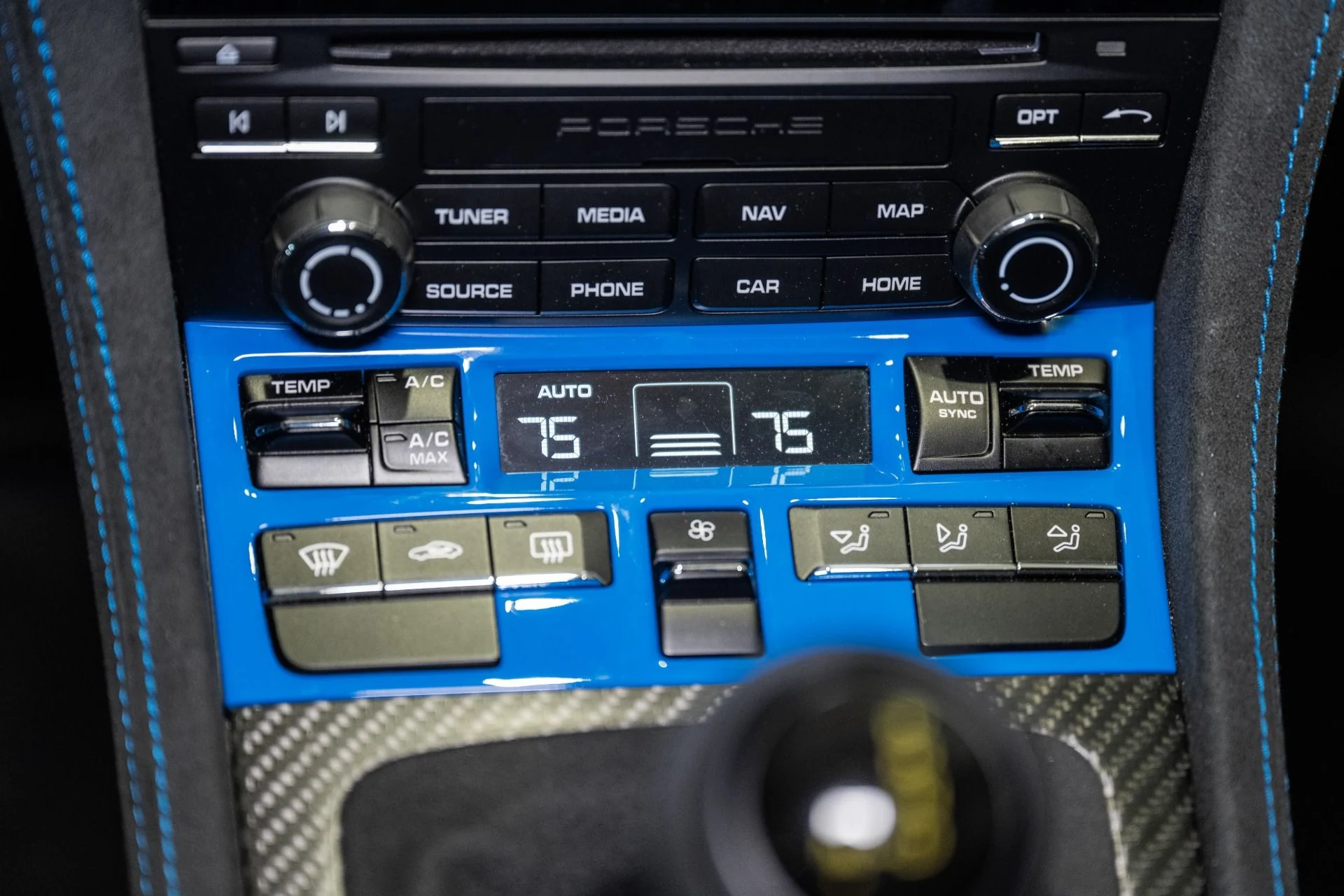 mph033_3156942846_Used_2023_Porsche_718_Cayman_GT_4_RS_1776783912_53e6053664