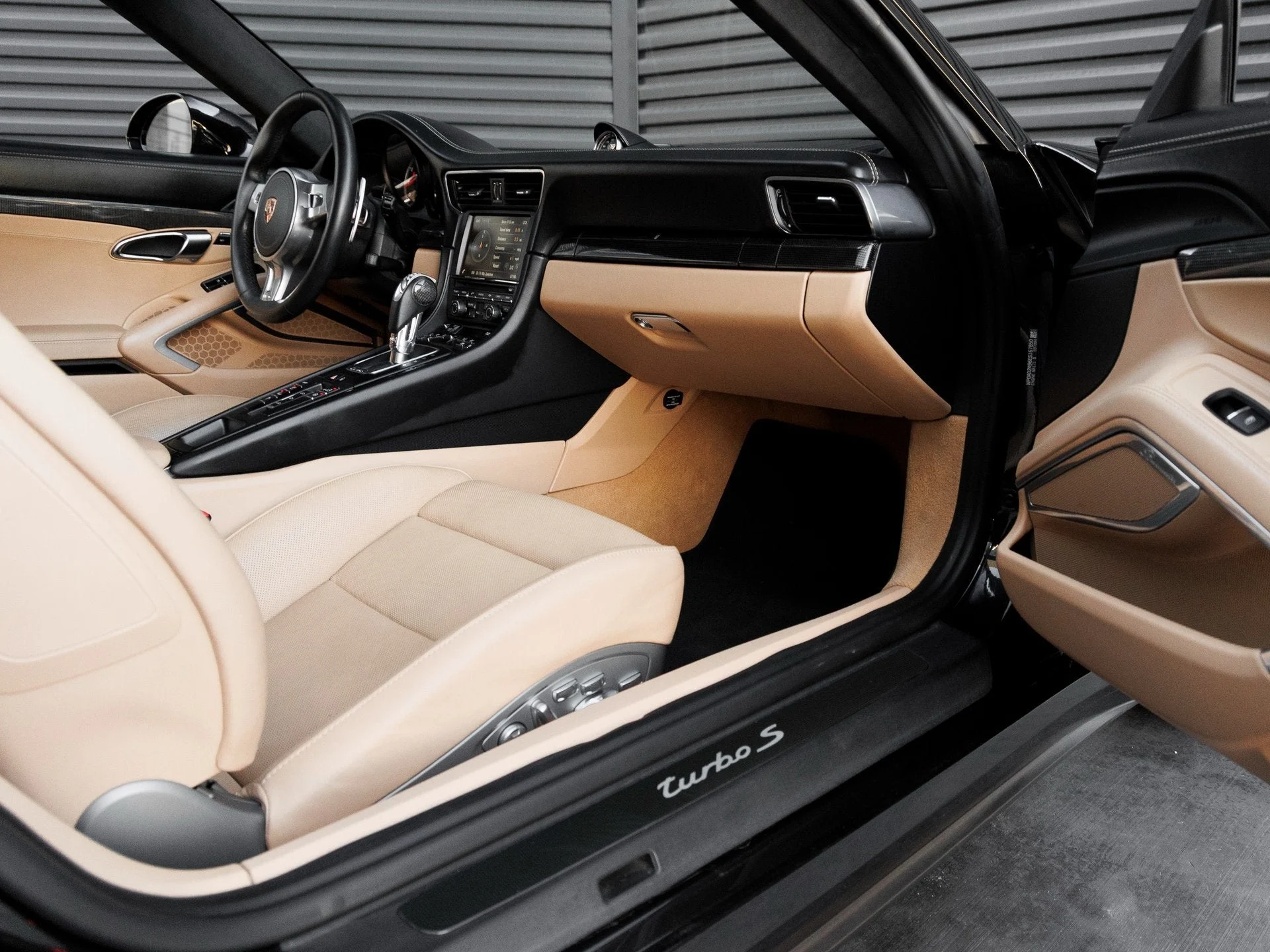 mph033_3156945159_34_d6c078fdb8