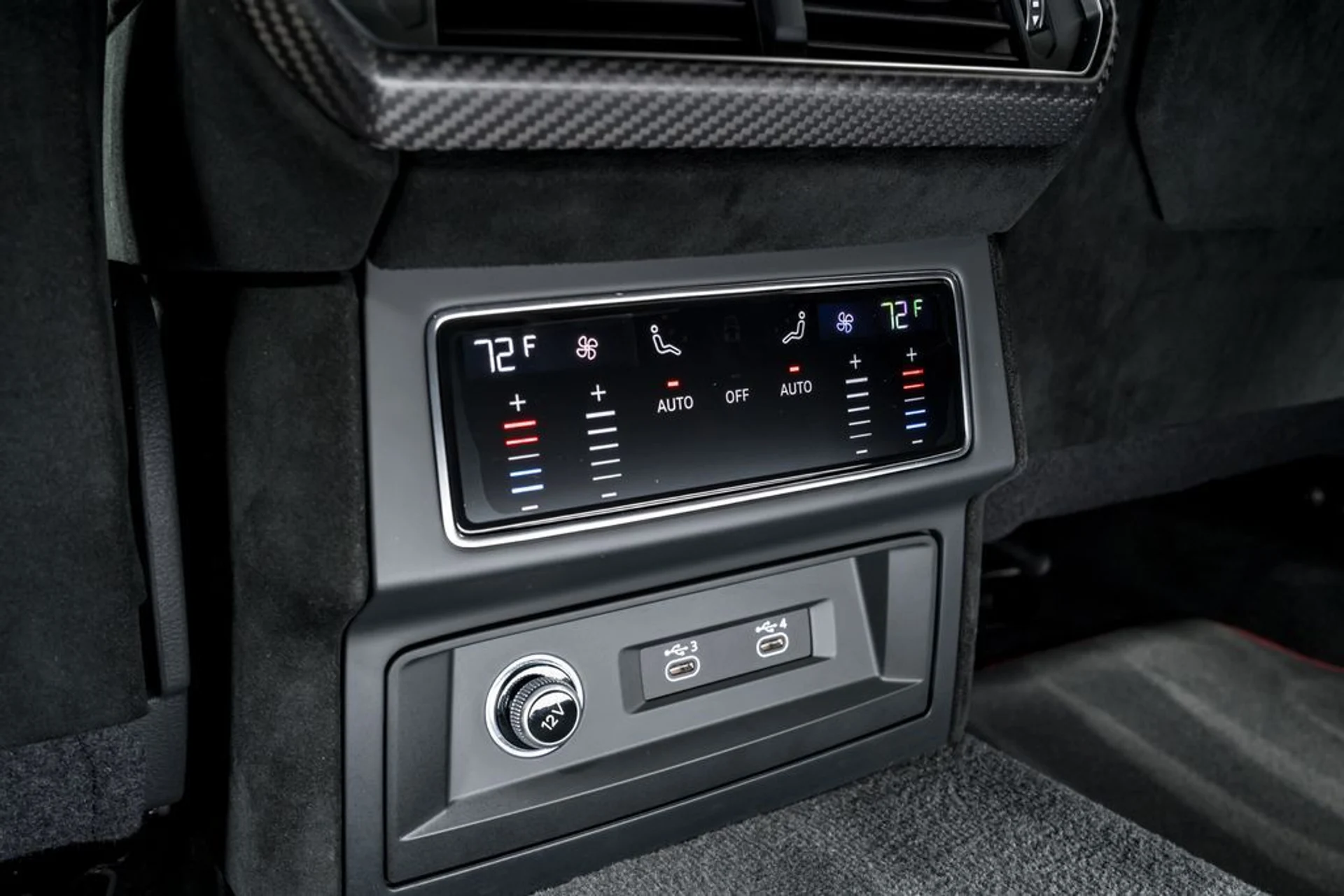 mph033_3164623852_4f165ae1362b5698db755e7a7fc2d340x_a530384361