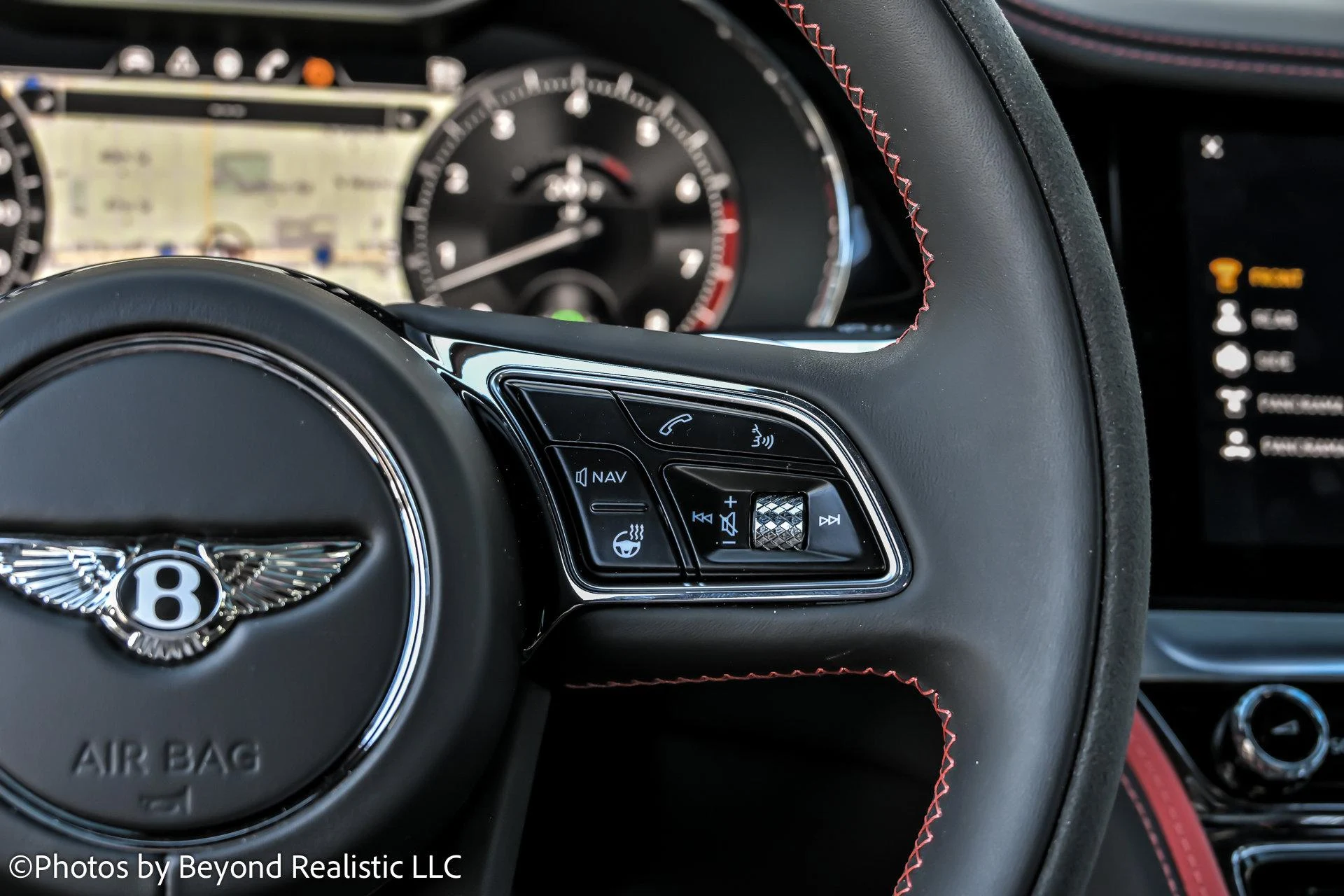 mph033_3166679384_Used_2024_Bentley_Flying_Spur_Speed_1767260396_693907ddd5