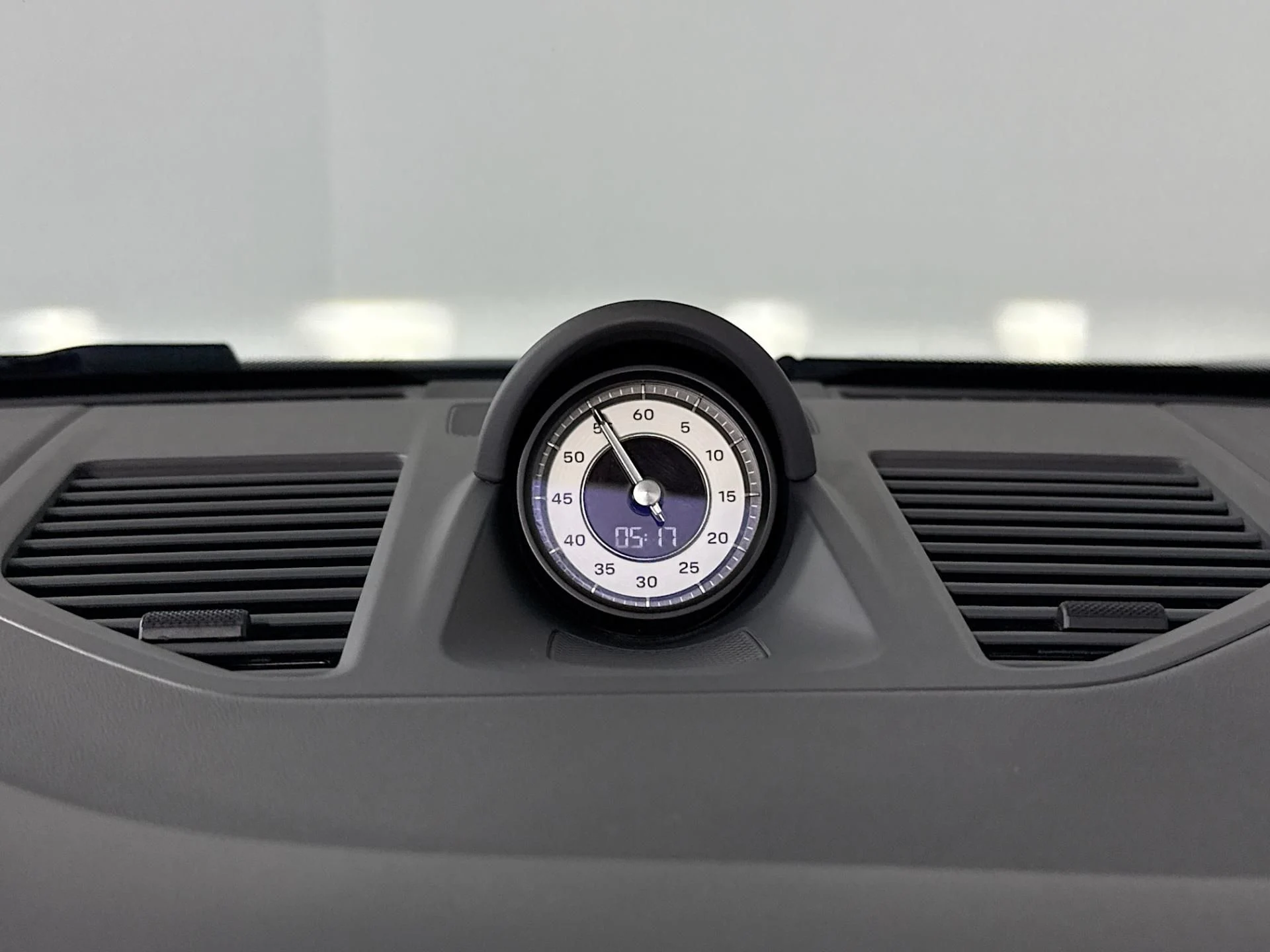 mph033_3176728727_Used_2025_Porsche_911_Turbo_S_1785281648_7b8c74a4a6