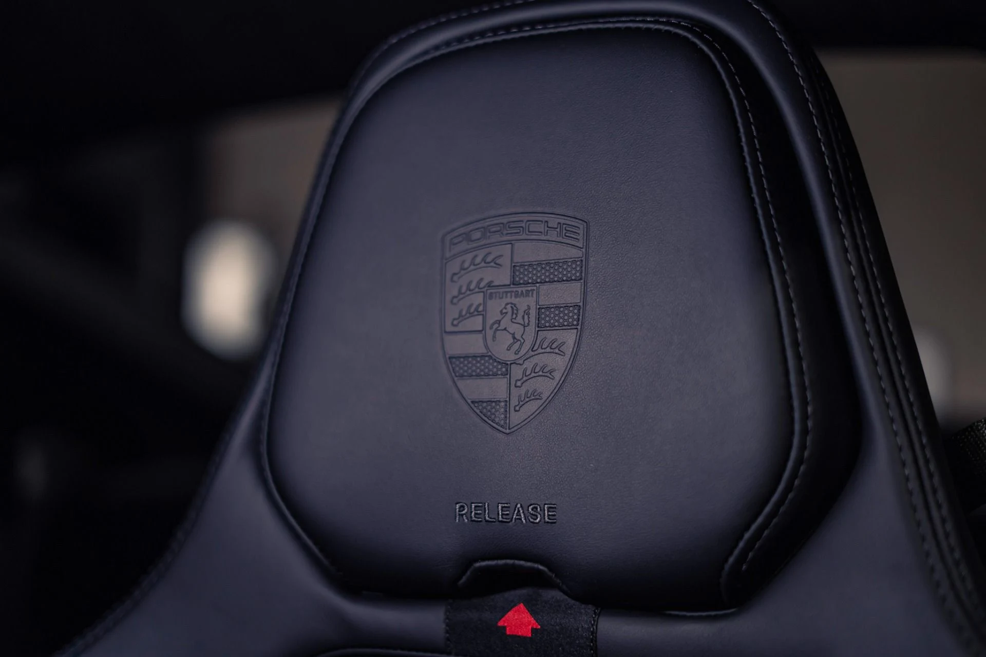 mph033_3180193640_Used_2026_Porsche_911_GT_3_Touring_Lightweight_Package_1776110091_b0461b52cb