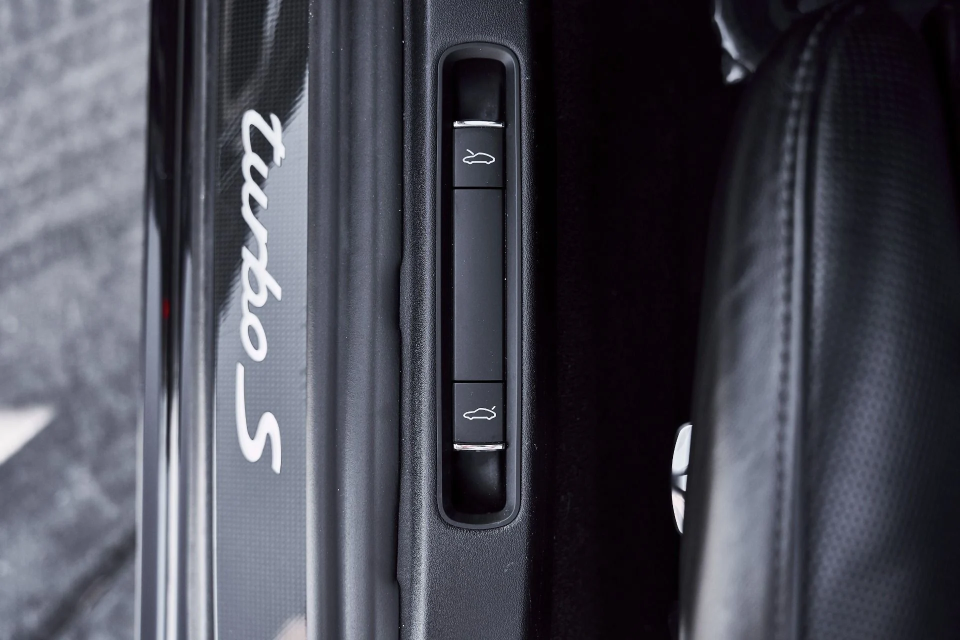 mph033_3186241864_Used_2014_Porsche_911_Turbo_S_1776734592_3931e73b51