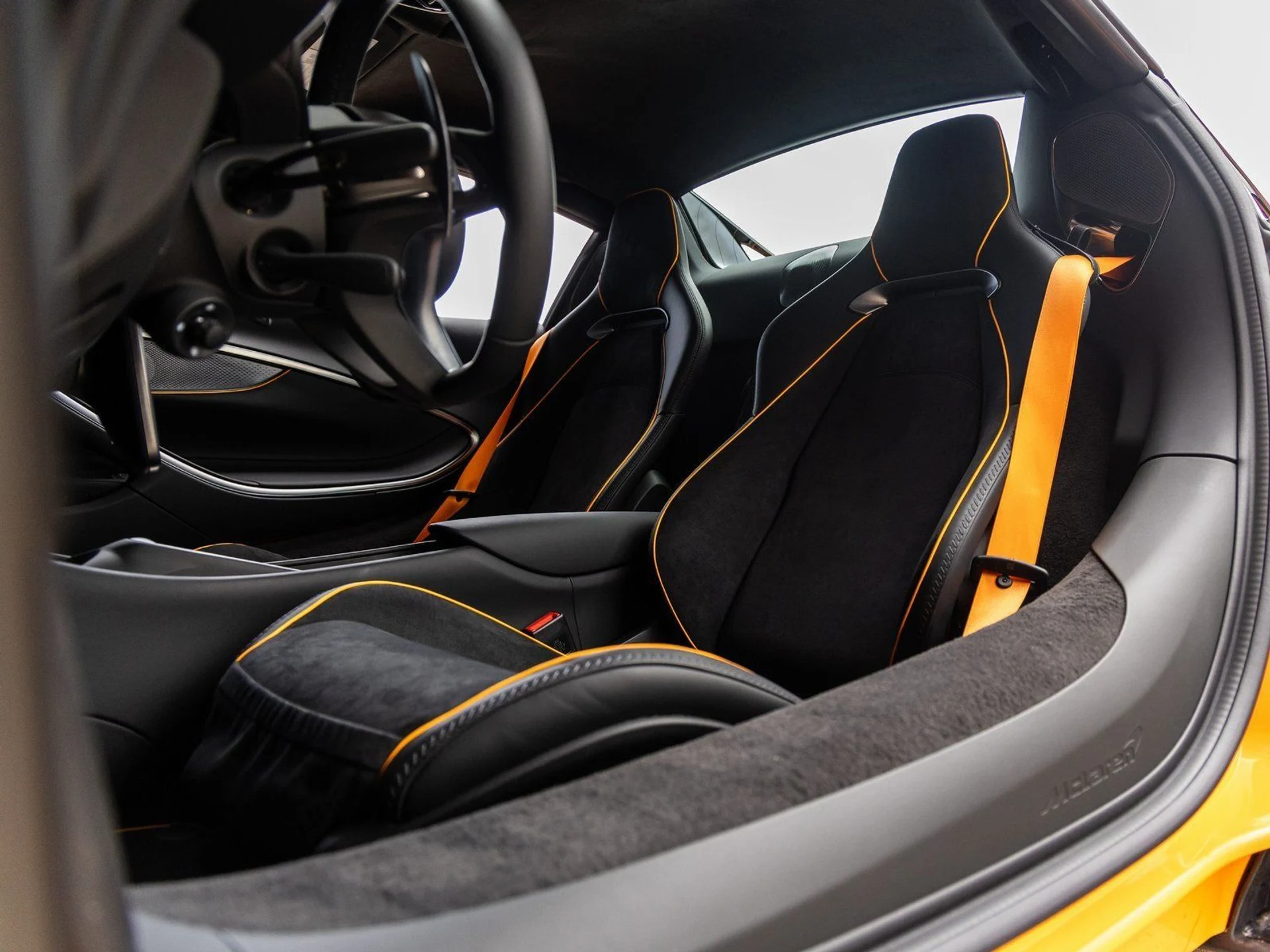 mph033_318997893_34_2810eee7e7