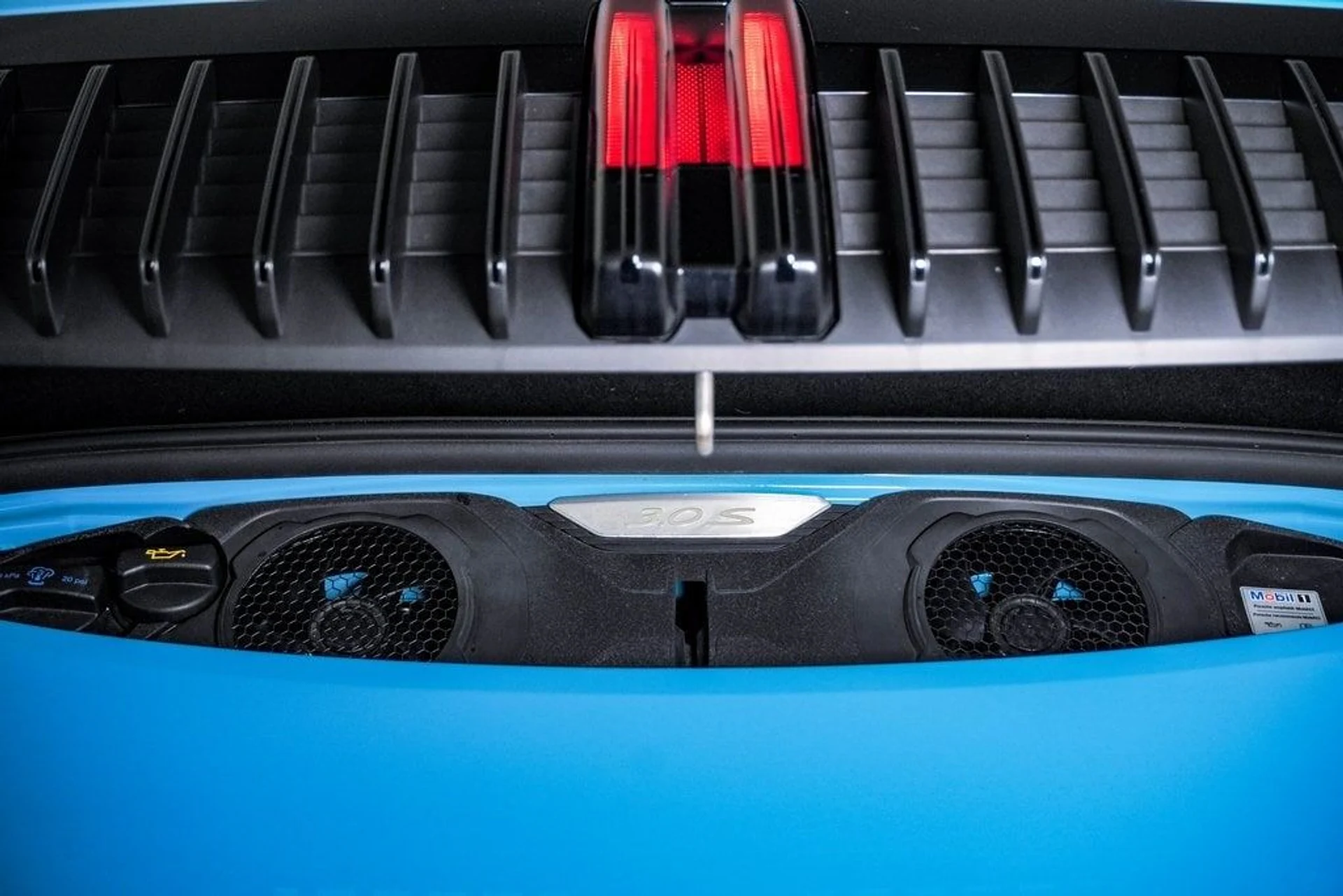 mph033_3219038638_93da9c5da5cec02d77f873cdf8023d03x_c29f591982