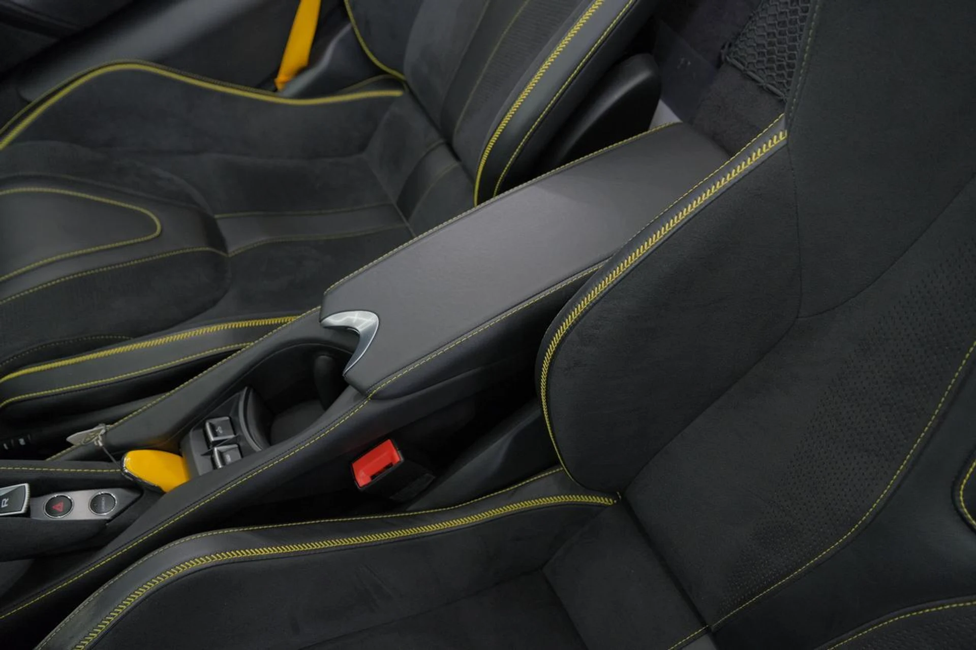 mph033_3234019412_bf5d6ce1609ec1b8a92030f4d16bff03_4d970e969f