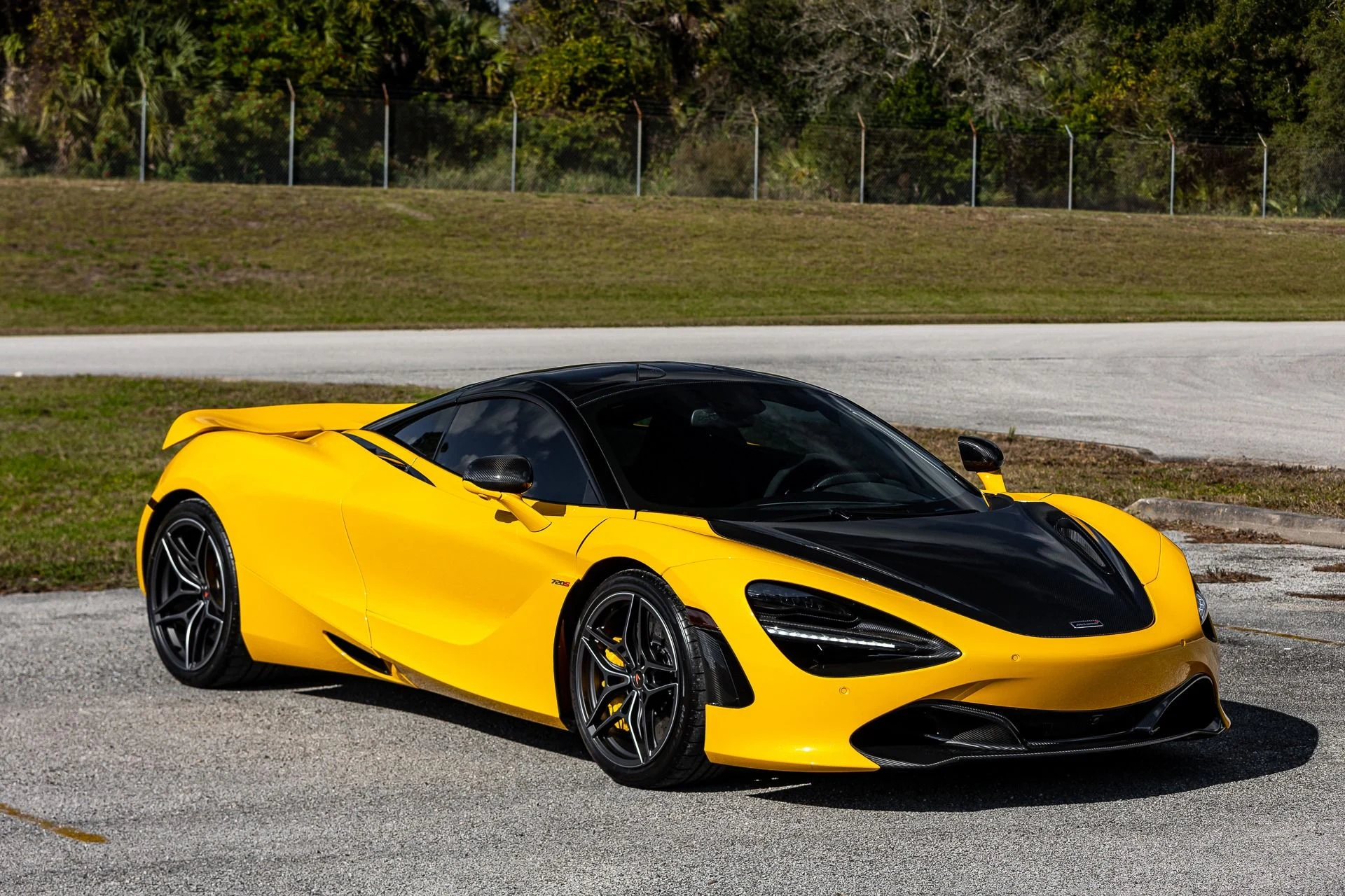 mph033_3236575020_Used_2018_Mc_Laren_720_S_Performance_a002848004