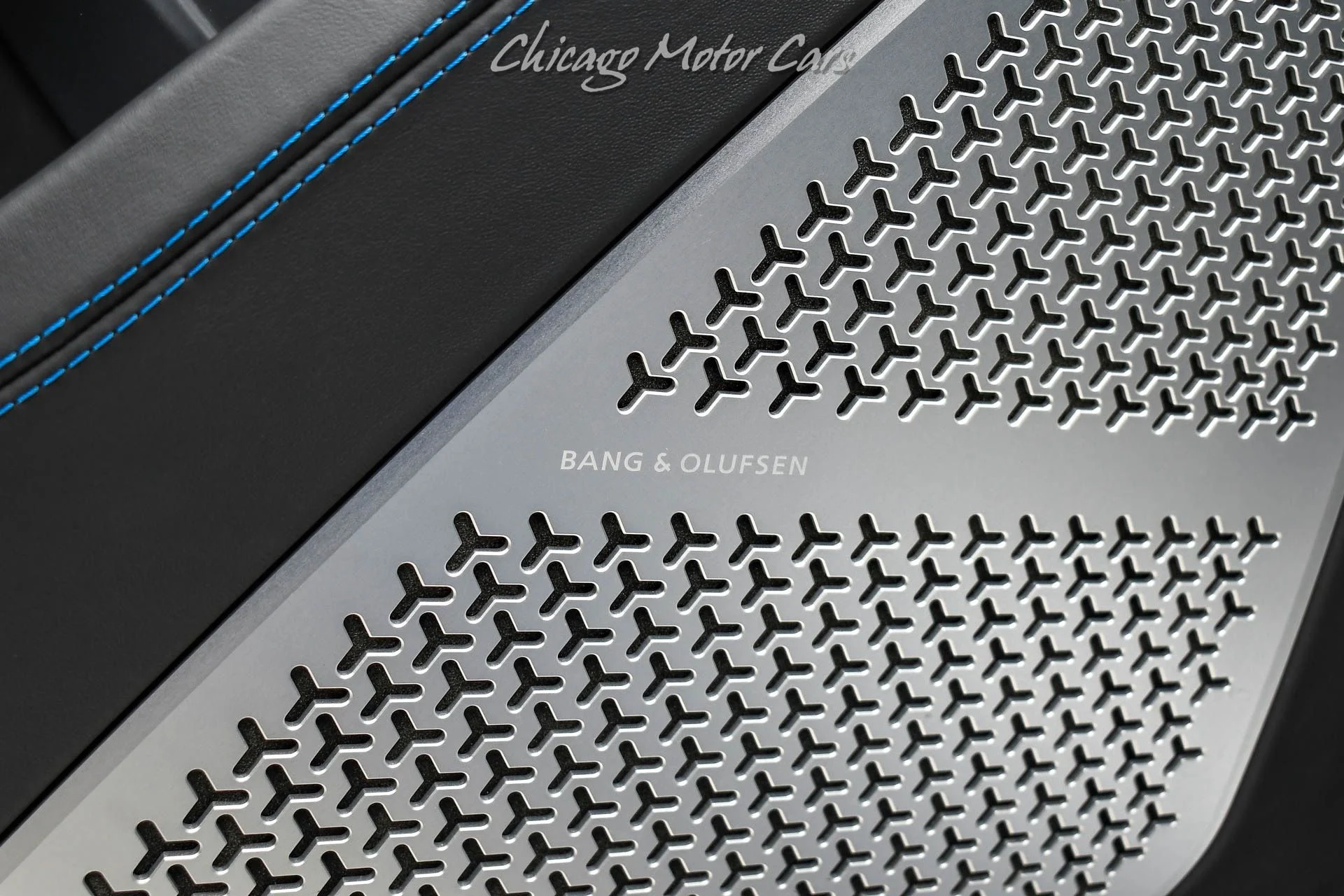 mph033_3244574003_11442_p34_l_cd30adeab6