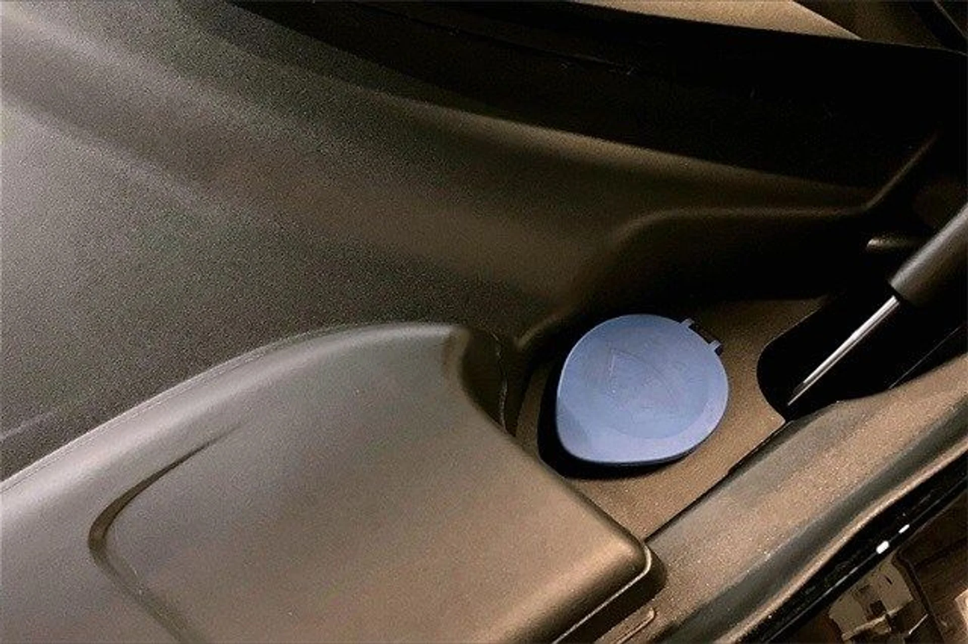 mph033_3250928188_56089b77fa320f1fb772a612de255da1x_87e501c073