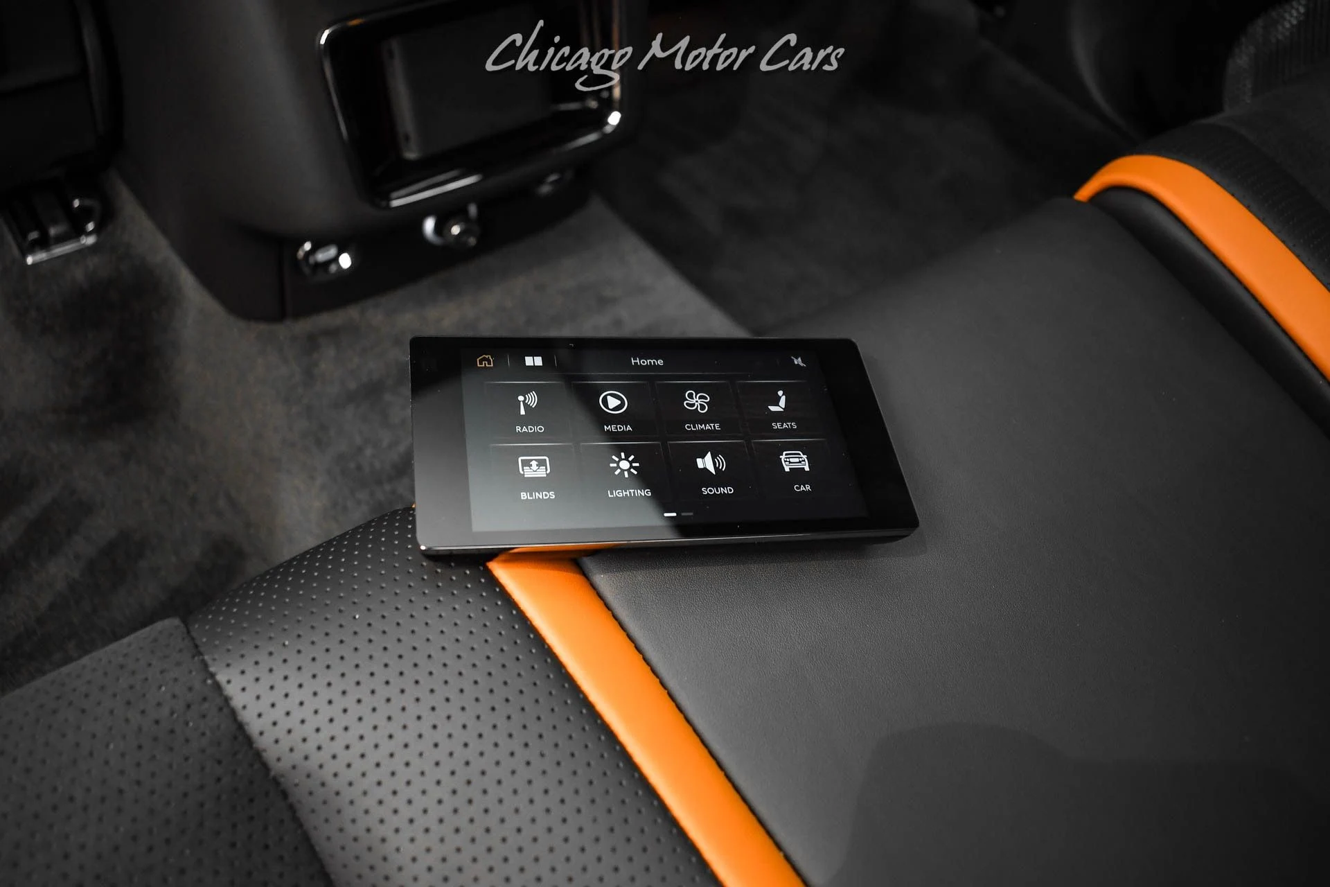 mph033_3254035160_12606_p34_l_a5abf2deea