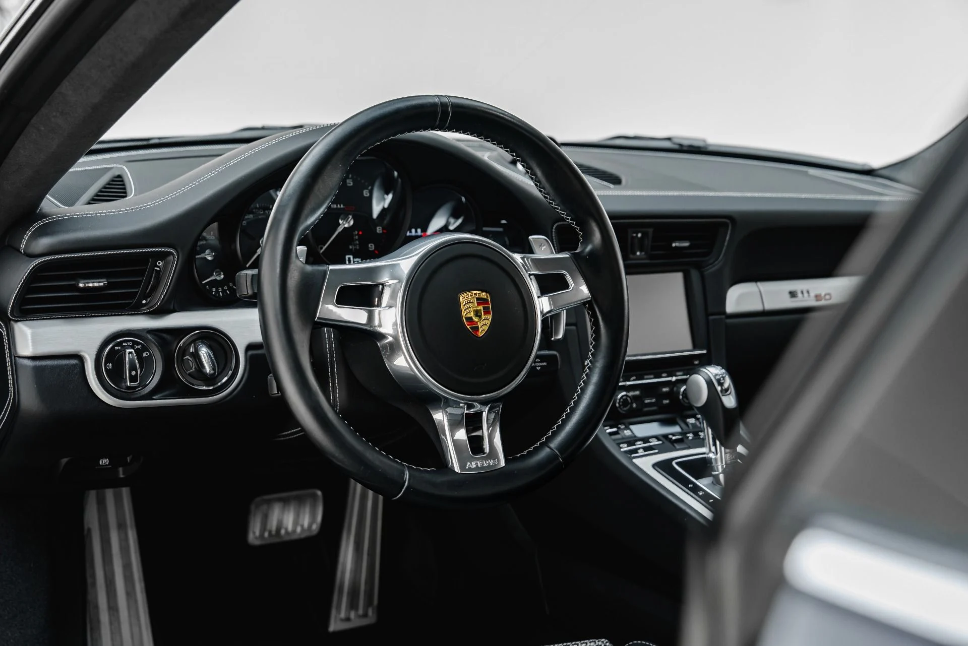 mph033_3255592245_Used_2014_Porsche_911_Carrera_S_1785886507_099b82e543