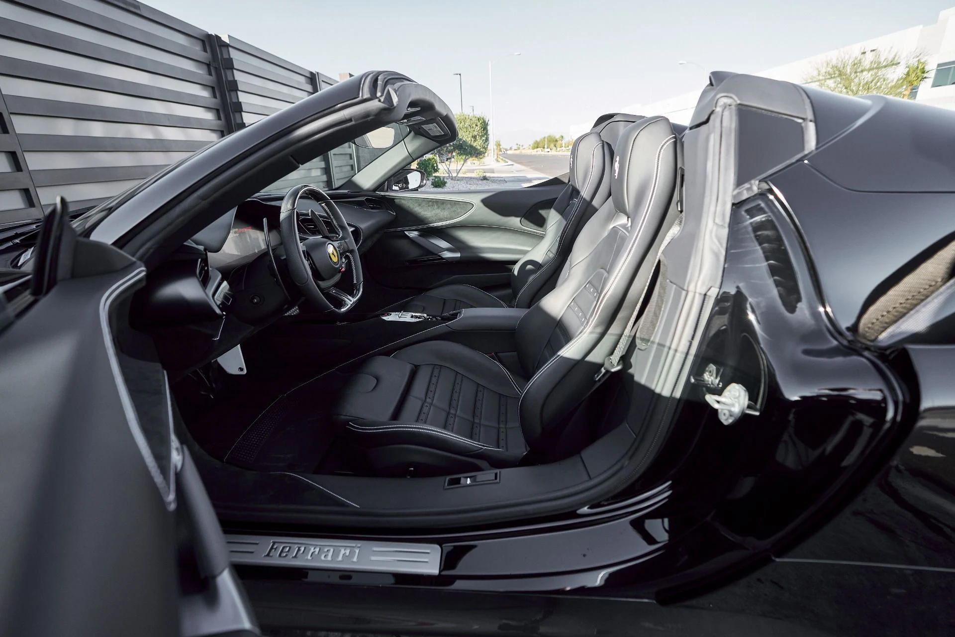 mph033_3256985903_Used_2025_Ferrari_SF_90_Spider_1764059274_2b37f26377