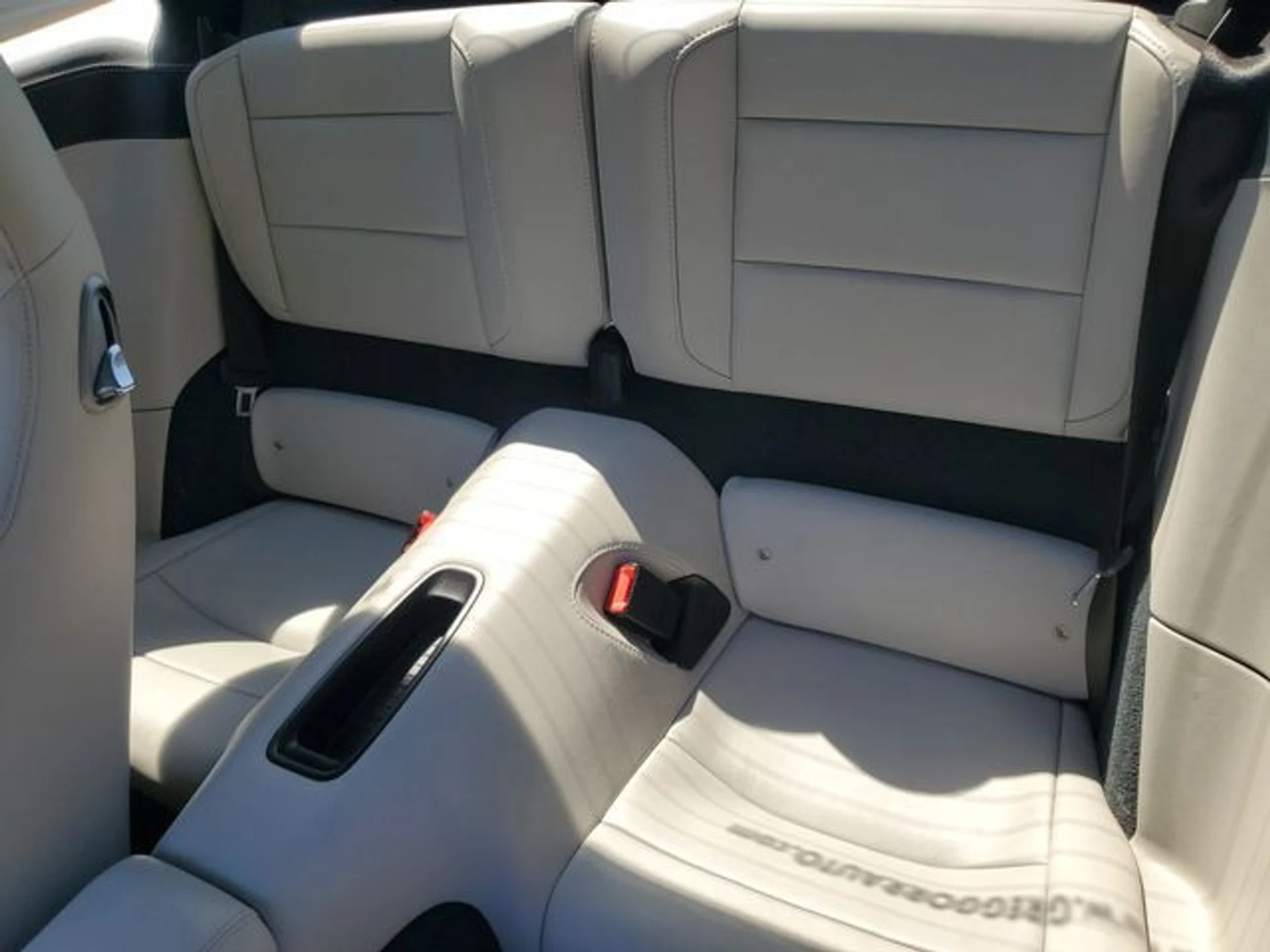 mph033_3279139769_3f0a79960ccc81c16d7df6edf90fe76cx_d25d86c9f9