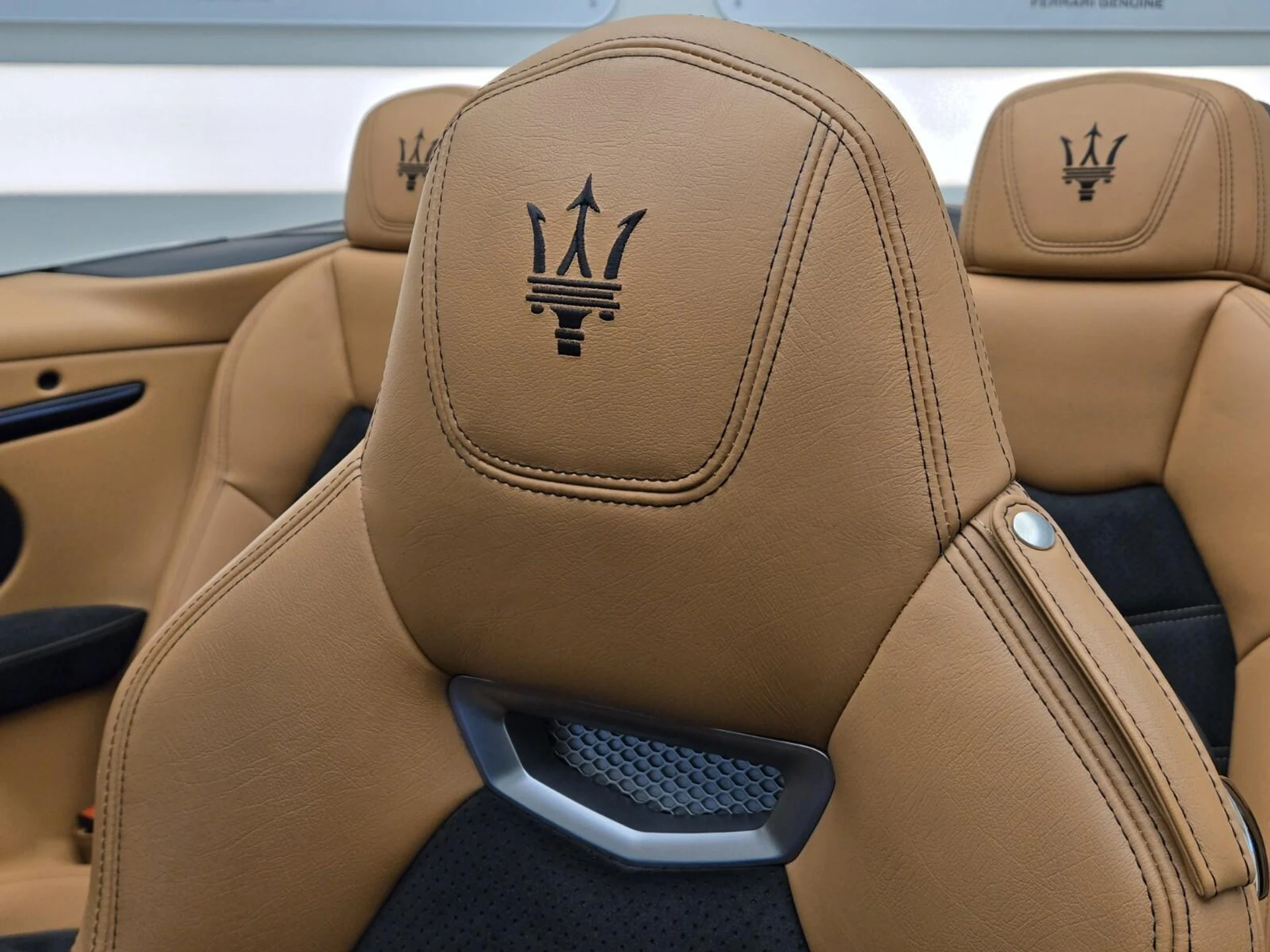 mph033_3289425123_Used_2018_Maserati_Gran_Turismo_Sport_1753165782_36ec53746d