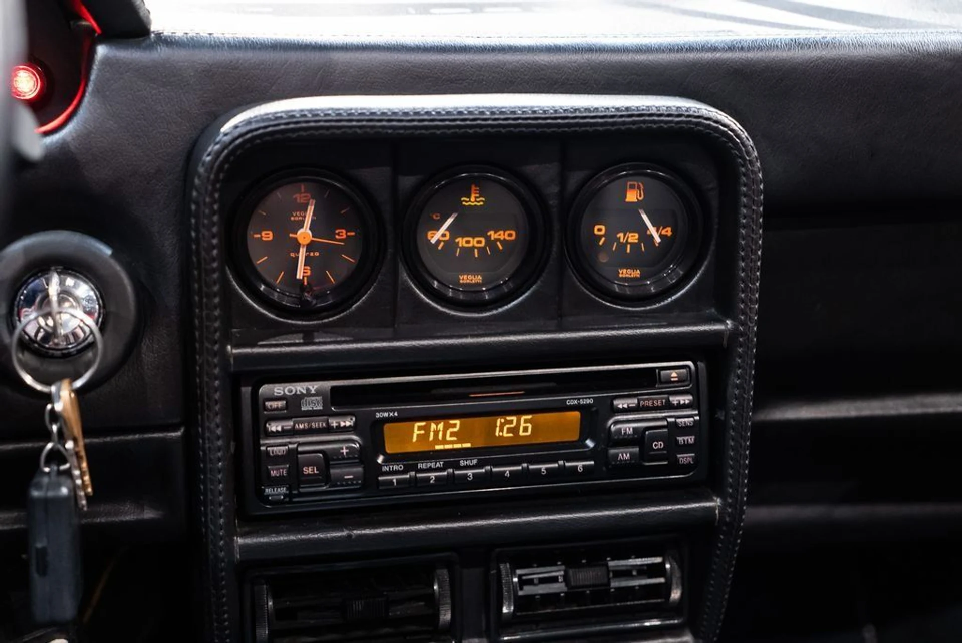 mph033_3302479227_df3ae41f0efbc8048578d2de1359b056_48e79261f0