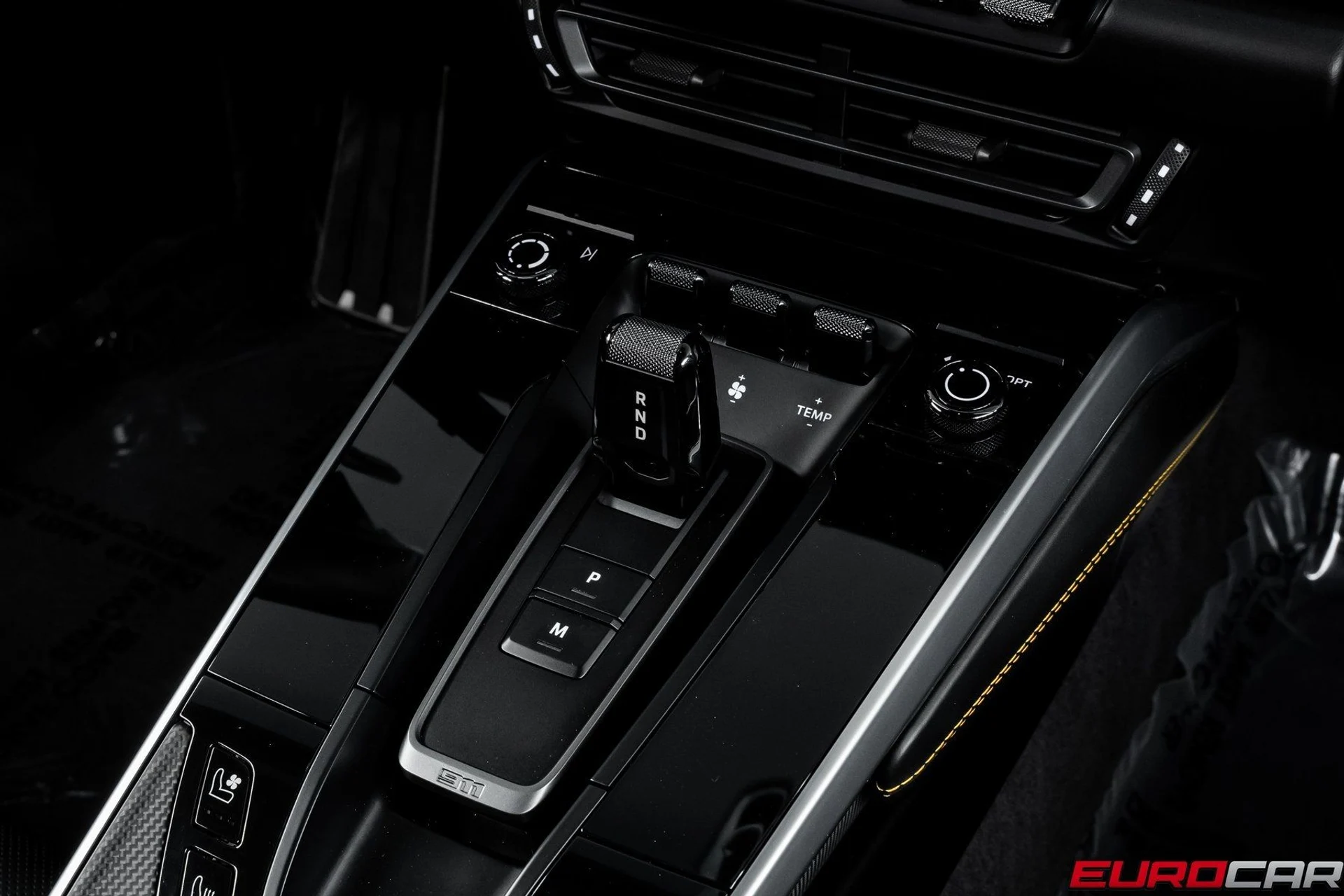 mph033_3306966937_image_34_6983333a65