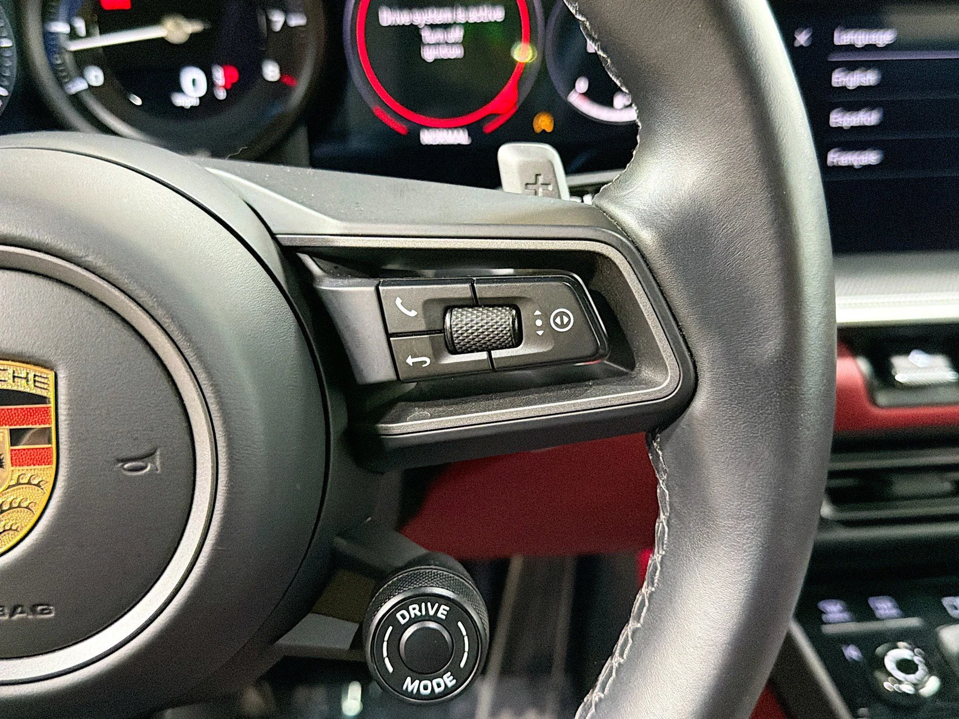 mph033_3307830900_52ee05eeca9a15e06fe2a72407421255_650e22c1c5