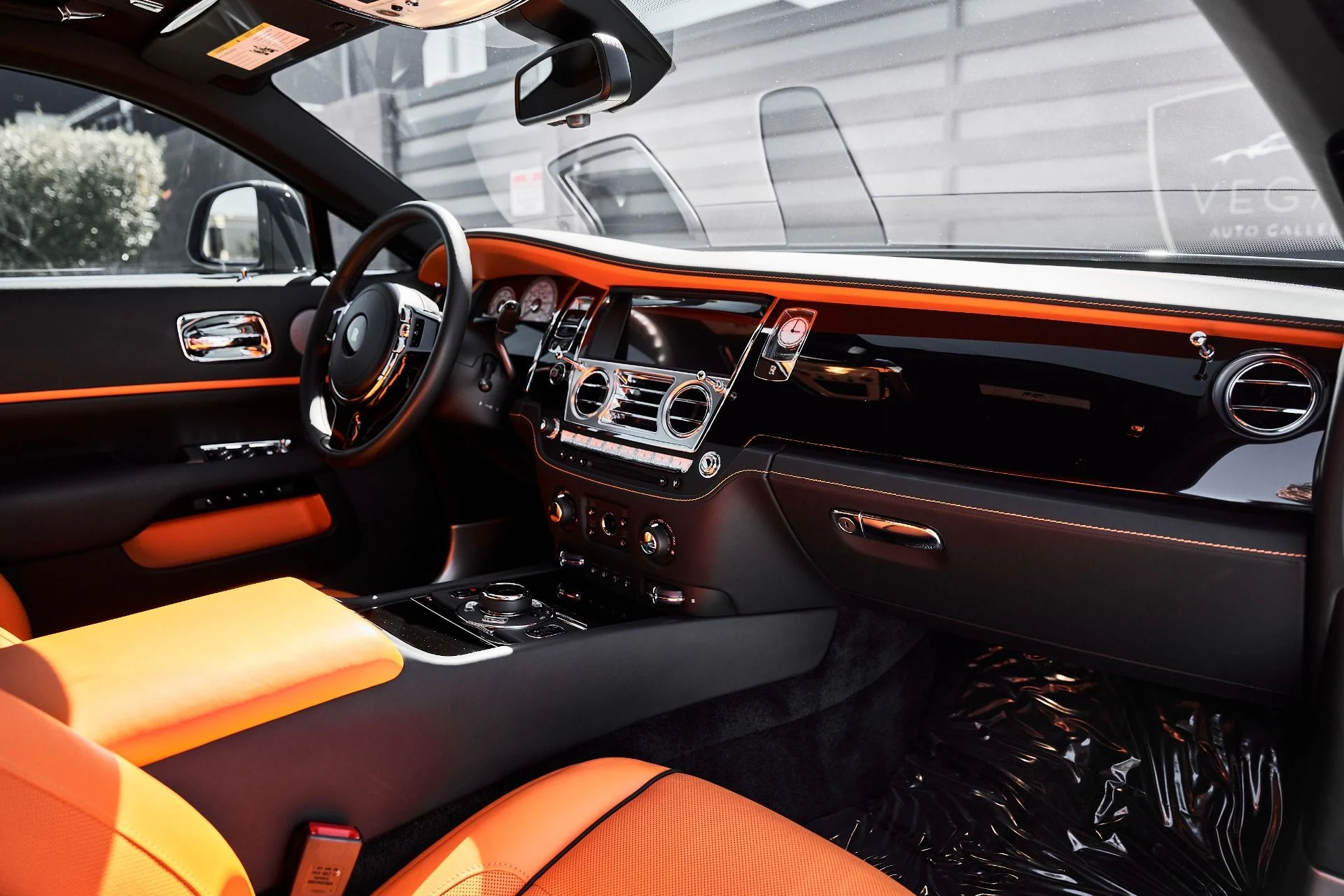 mph033_3316094794_Used_2020_Rolls_Royce_Wraith_Base_1776302610_beffe75847