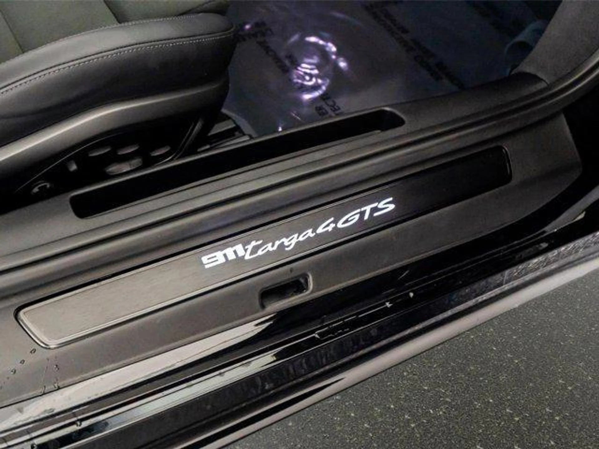 mph033_3318894345_5po_E_Fd_Nl7_H3_Ro_JUGB_7_Fz_Vw3_M4a_M_d8c9dd4565