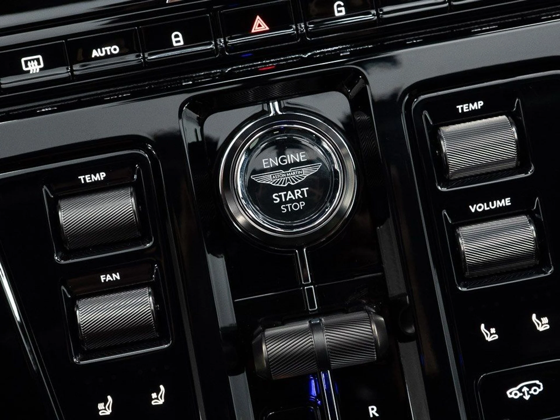 mph033_3321545752_ee313bc2a817302b6481131fd3c0cdf6_cf2f4b1baa