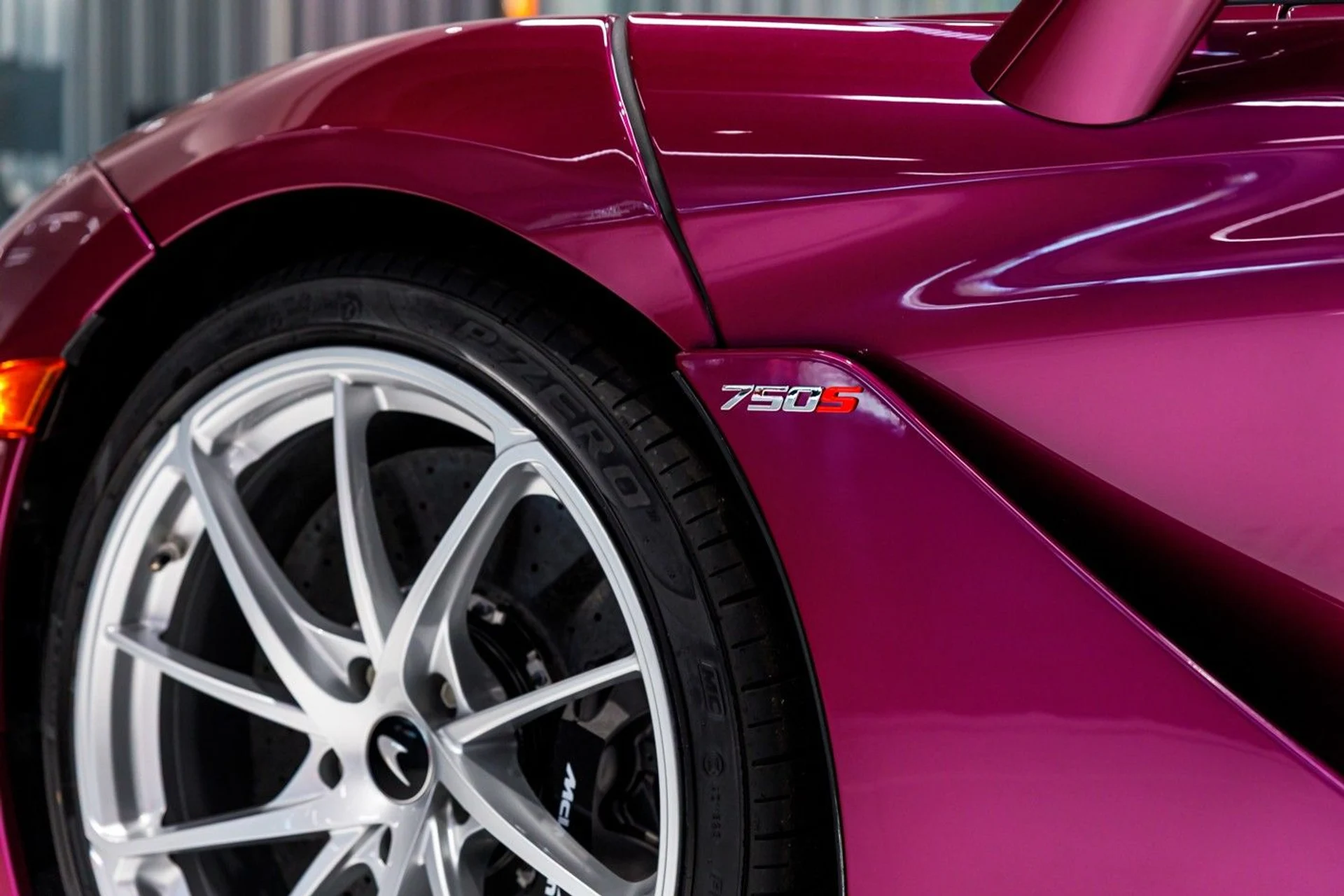 mph033_332484211_676_p34_l_a49741be08