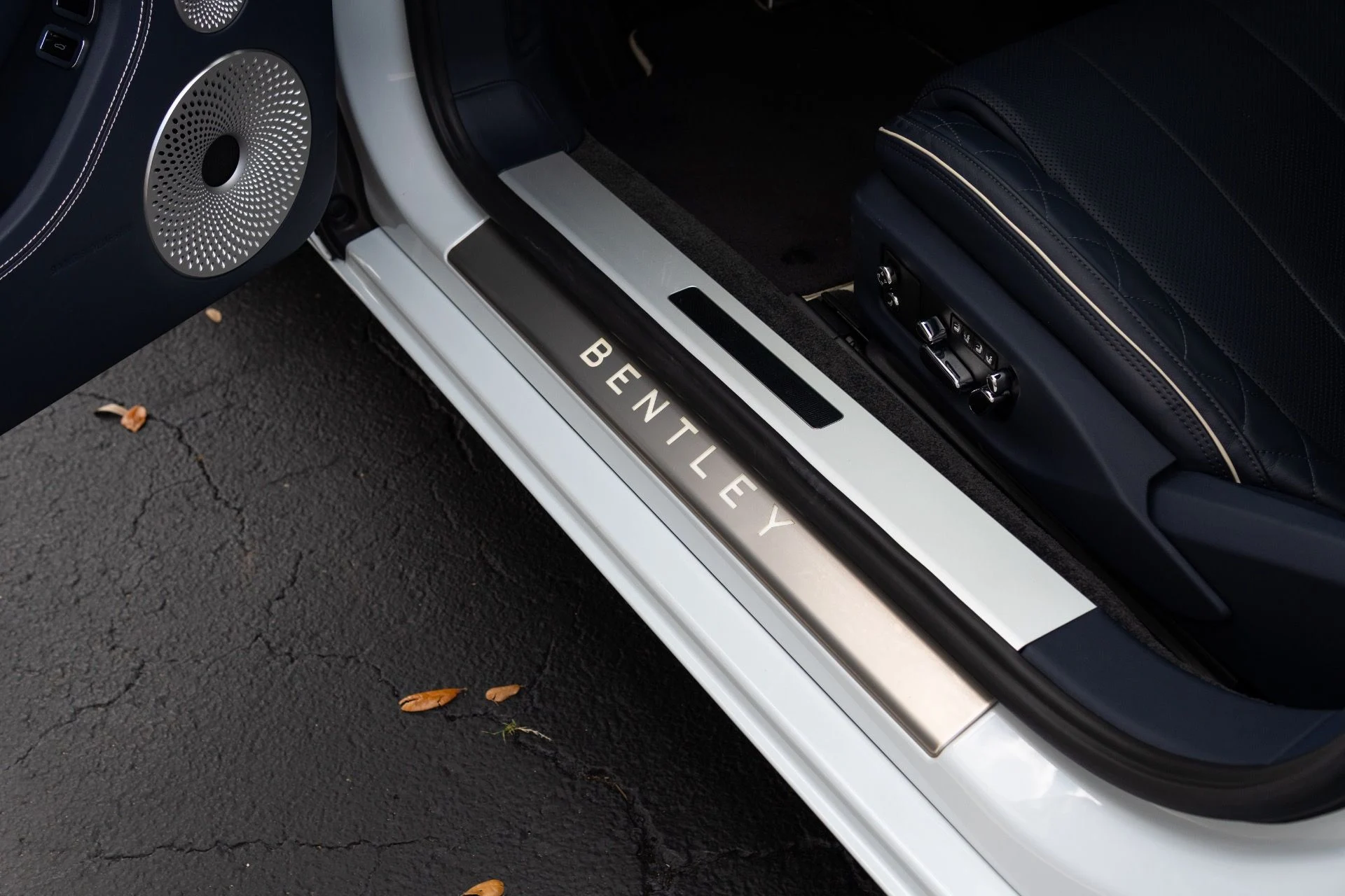 mph033_3328225330_Used_2021_Bentley_Continental_GT_V8_1772816156_3bdf51c5f5