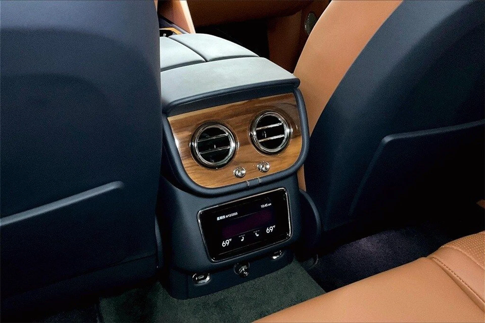 mph033_3333499618_af2206c9a82723395ebdd57fce90c557x_7c52a29e8f