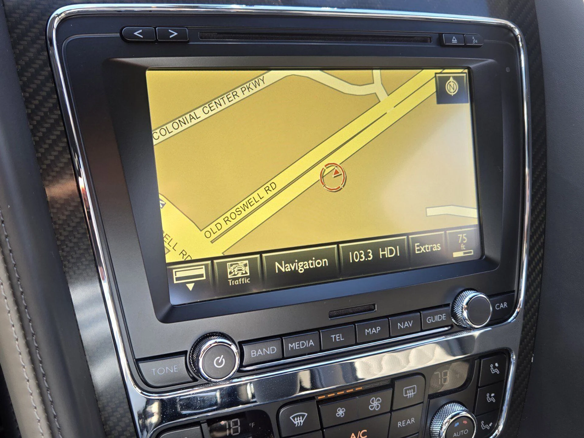 mph033_3335134655_7371dee96a54d13f753b88a640597057x_ae77e09477