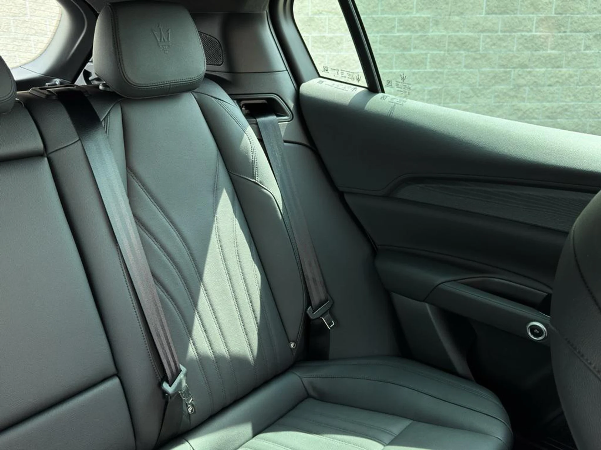 mph033_3337408102_Me_Jf_Gsuns_M_Tjcj_R0y_F_Ai_Dq_Ta_CE_e33eccc402