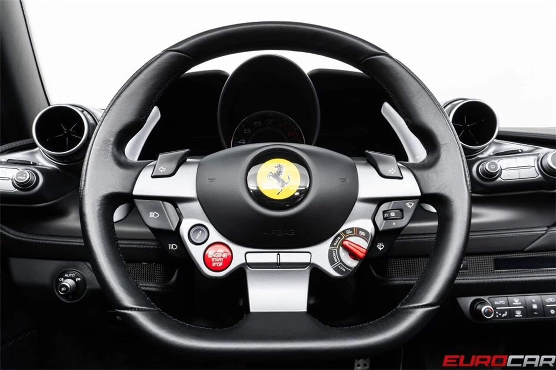 mph033_3338098291_image_34_5784a2e07f