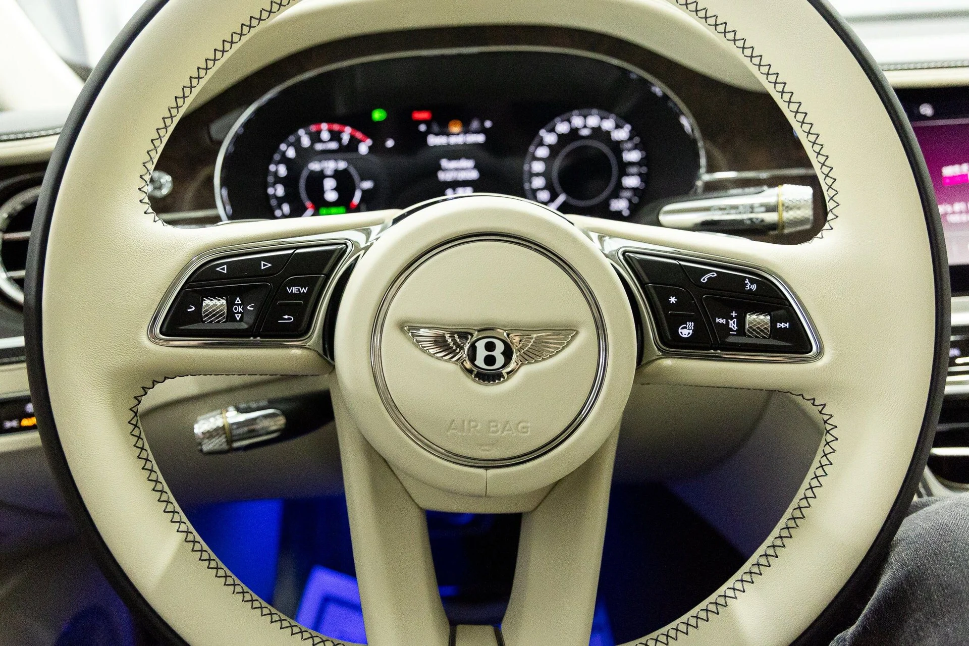 mph033_3347487571_1c8ec6715d997aa1c45a701e9adaf019x_0da9281f67