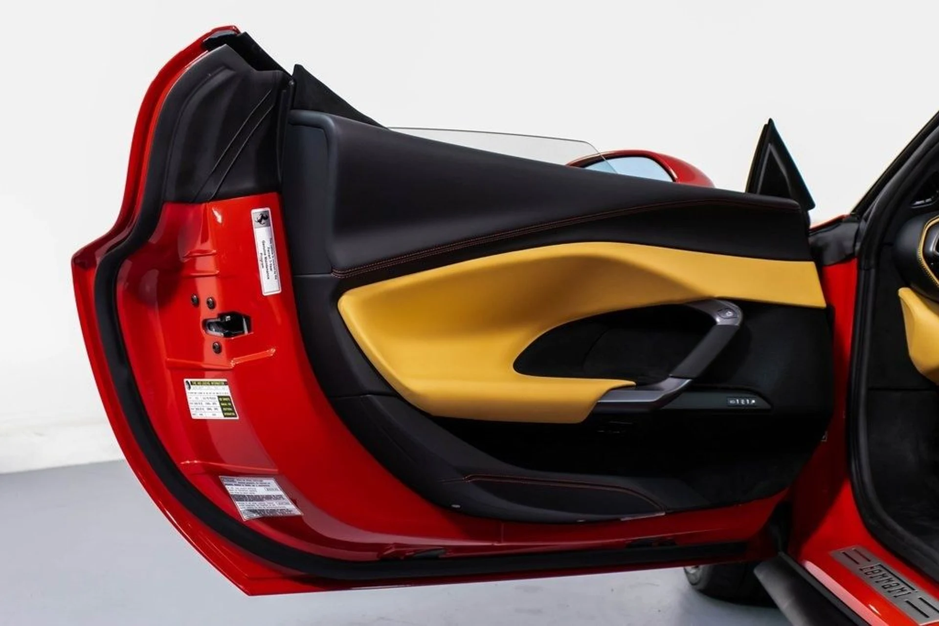 mph033_3358949985_cf81fd6fa29a4cd0923db61b7fb22932x_34d9520239