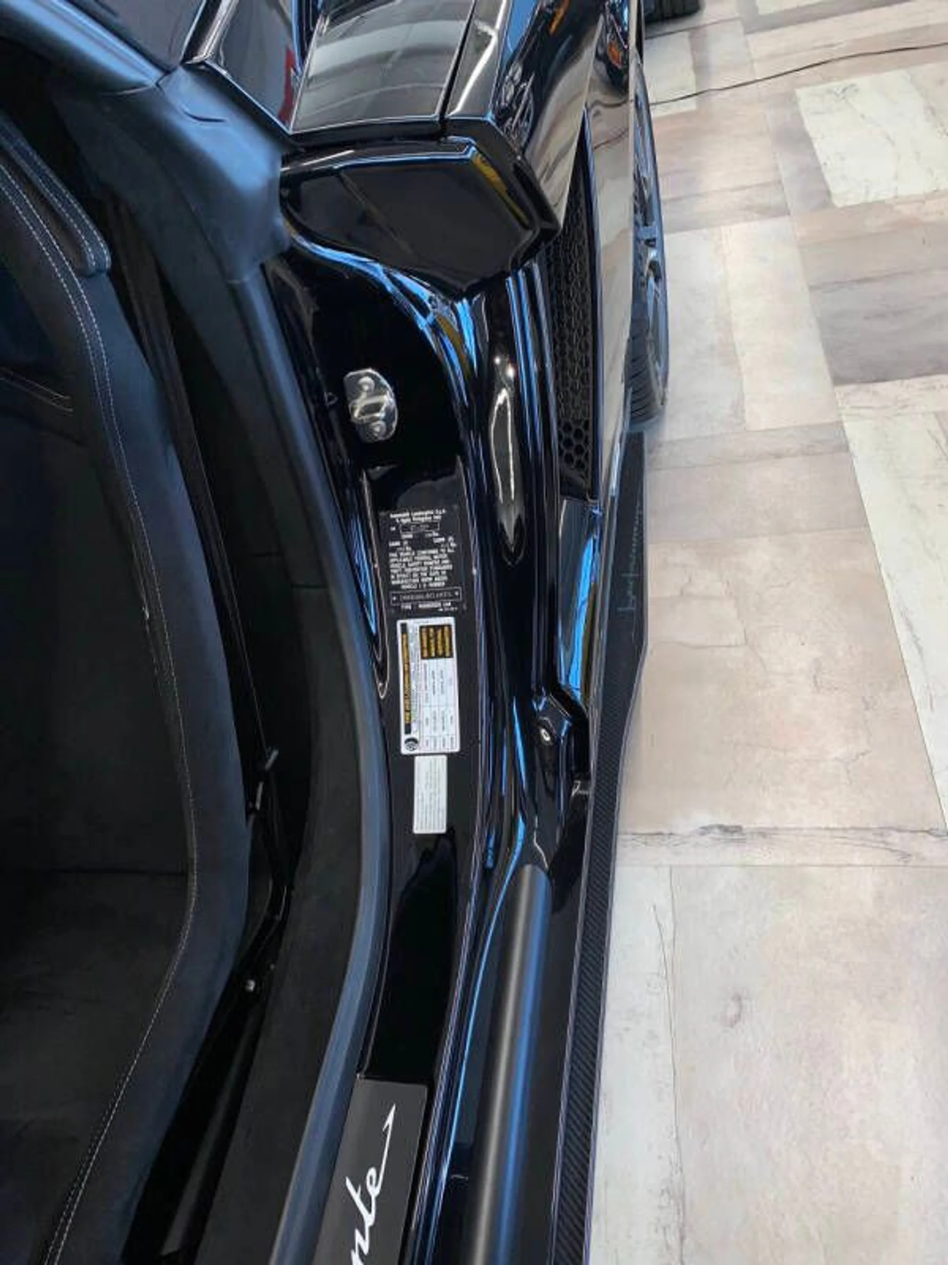 mph033_3359221538_2012_lamborghini_gallardo_lp_570_4_spyder_performante_awd_2dr_convertible_386ac2da8a