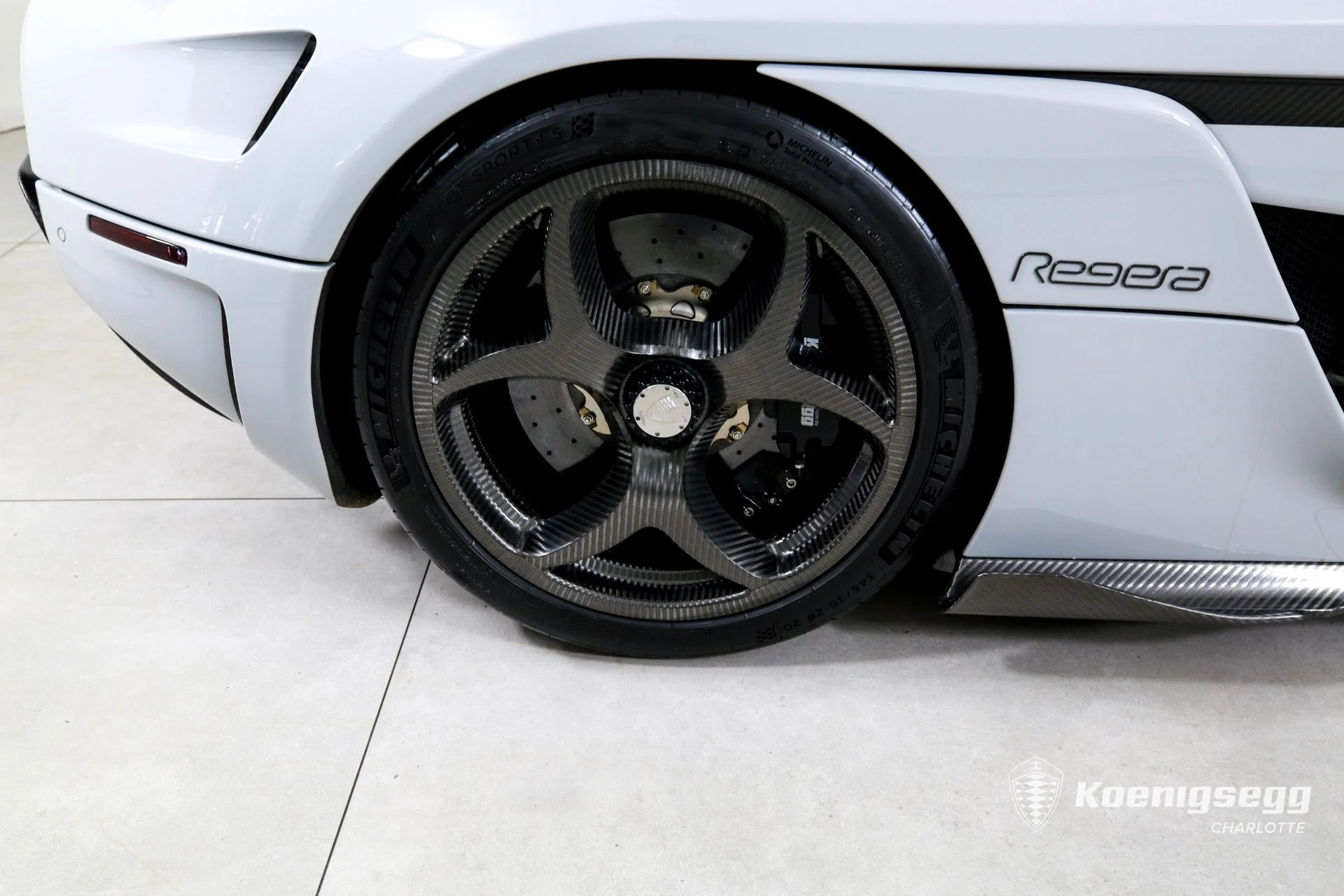 mph033_3359252881_Used_2020_KOENIGSEGG_REGERA_1761057076_4ae0bbc0cb