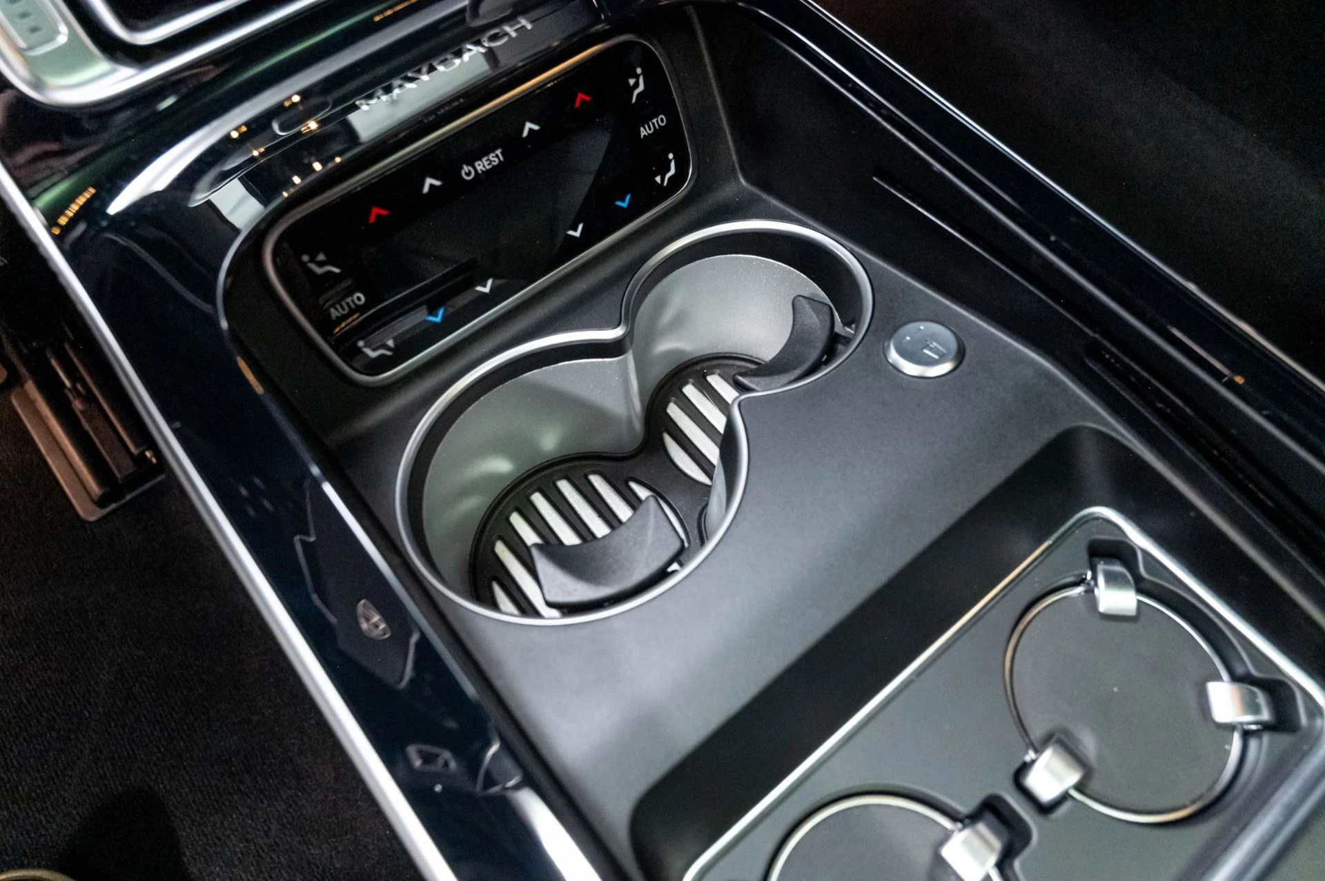 mph033_3364230725_Used_2024_Mercedes_Benz_S_Class_Maybach_S_680_4_MATIC_1777501614_077c5db2b6