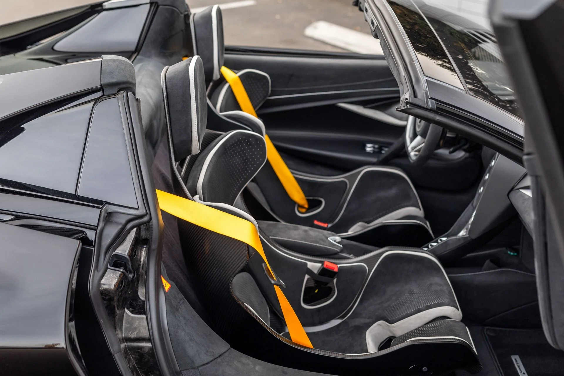 mph033_3365477798_Used_2024_Mc_Laren_750_S_Spider_1781806611_1059b9669d