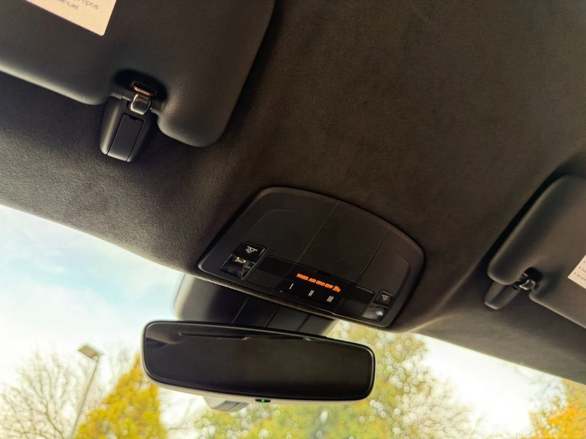 mph033_3366612738_dd85b32a527644a8bd77767cb39dbb2e_a86d6ca94b