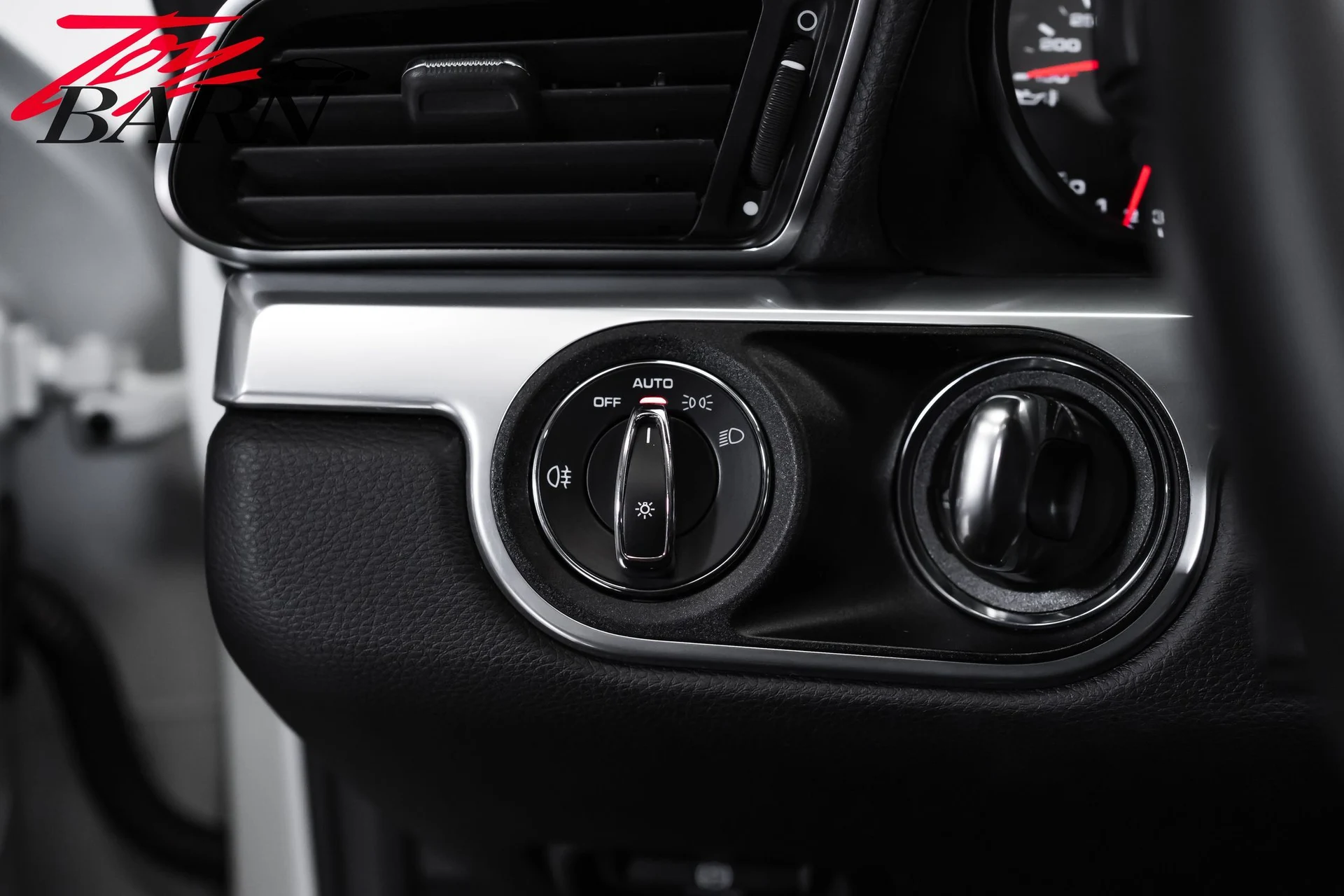 mph033_3369595632_9ee0ad314c0ceb4f603a505fe49e6dc5x_1d4cdae56c