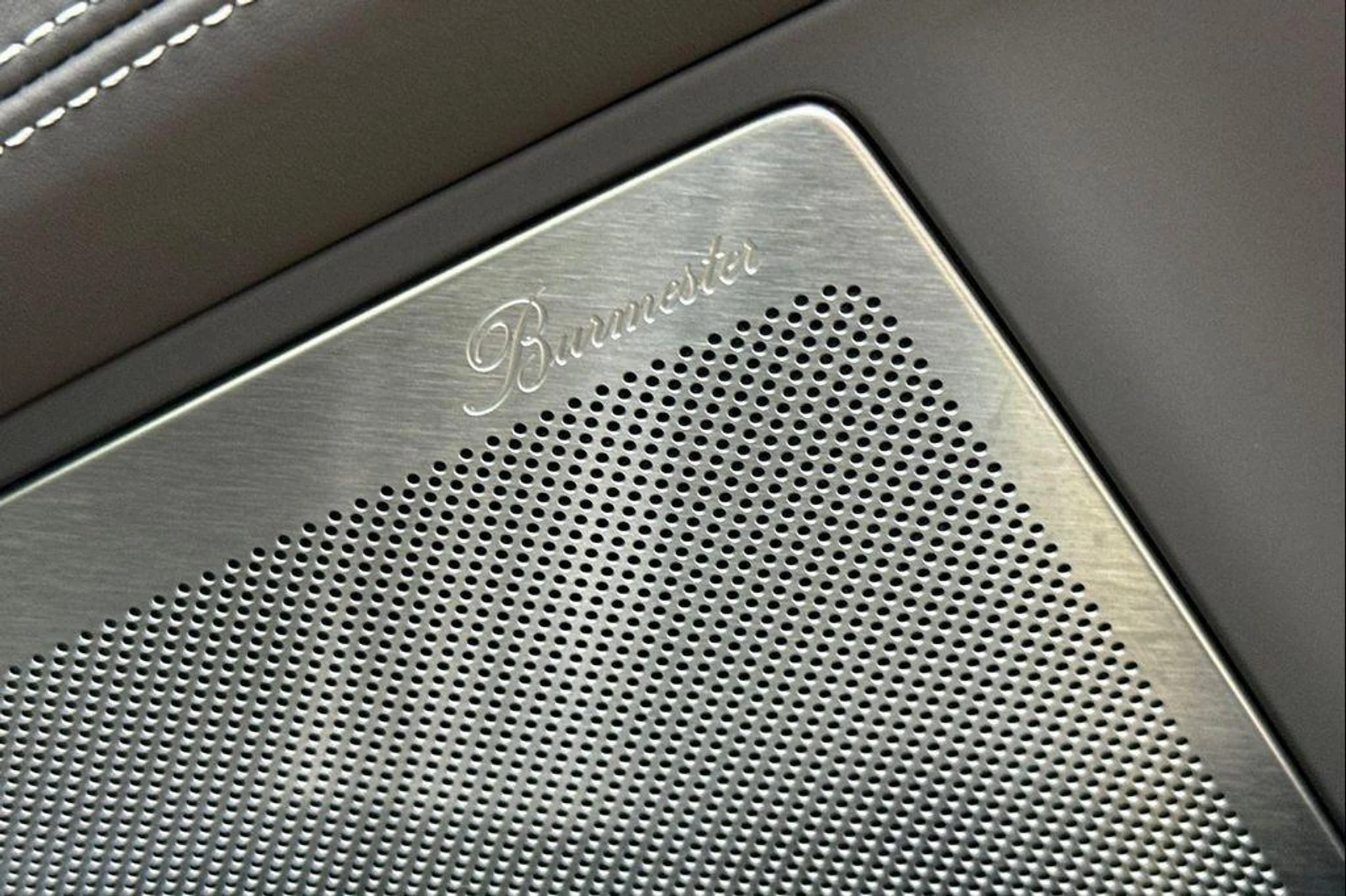 mph033_3369699652_c8w_Ija_Q9_XQ_Cg76a_L_Qh_Pmd_R8d_Cj8_a30a2df818