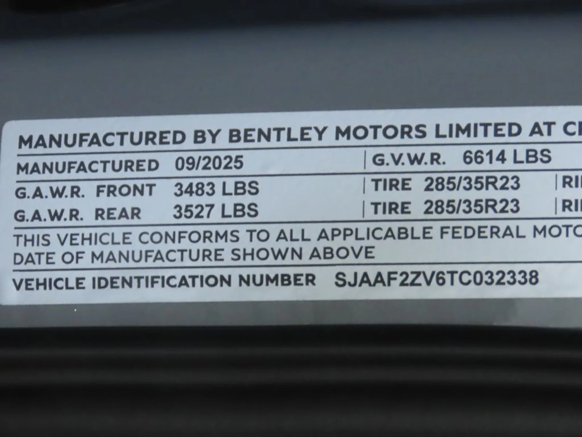 mph033_3380759909_new_2026_bentley_bentayga_8119_22950936_34_1024_746a6d91d5