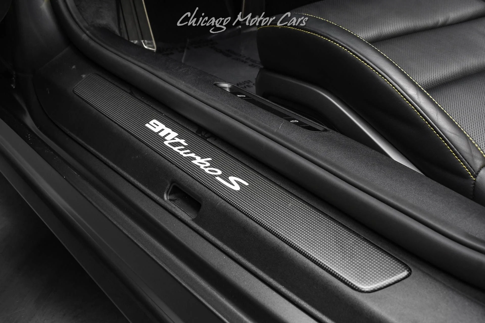 mph033_3383508495_10951_p34_l_97e40989b0