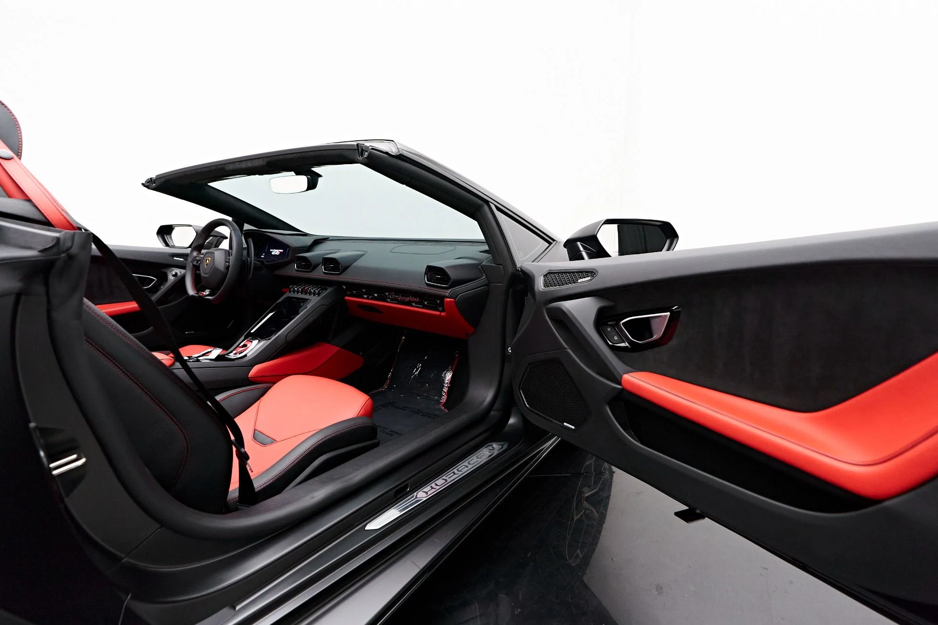 mph033_3386873403_Used_2021_Lamborghini_Huracan_EVO_Base_1729305631_6c9f81b074