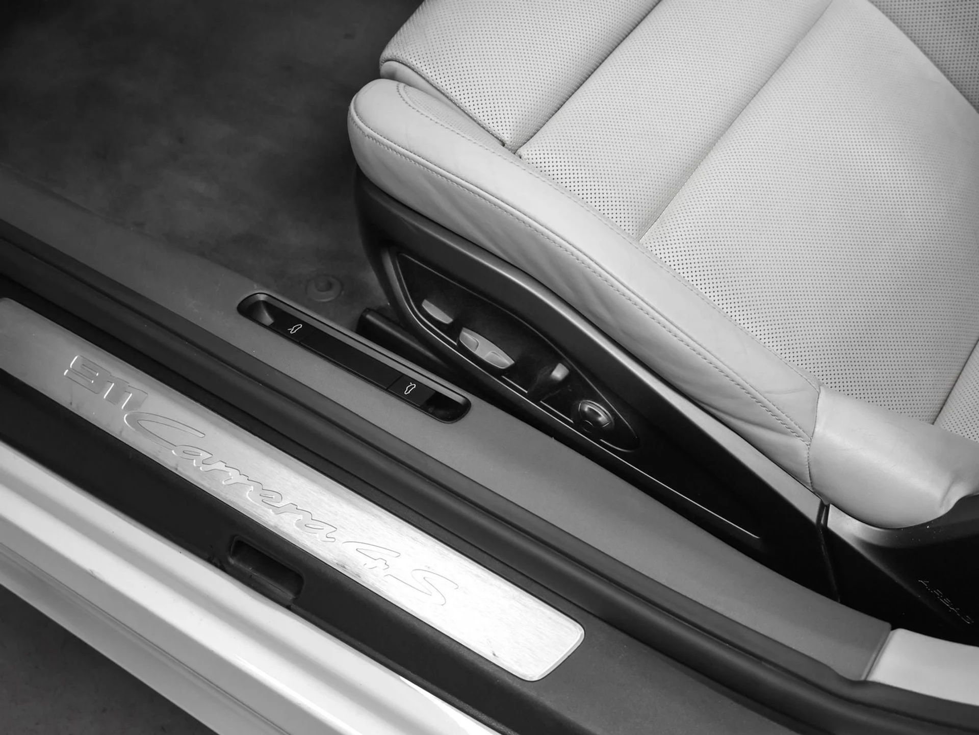 mph033_3396235784_34_7edca46b5d