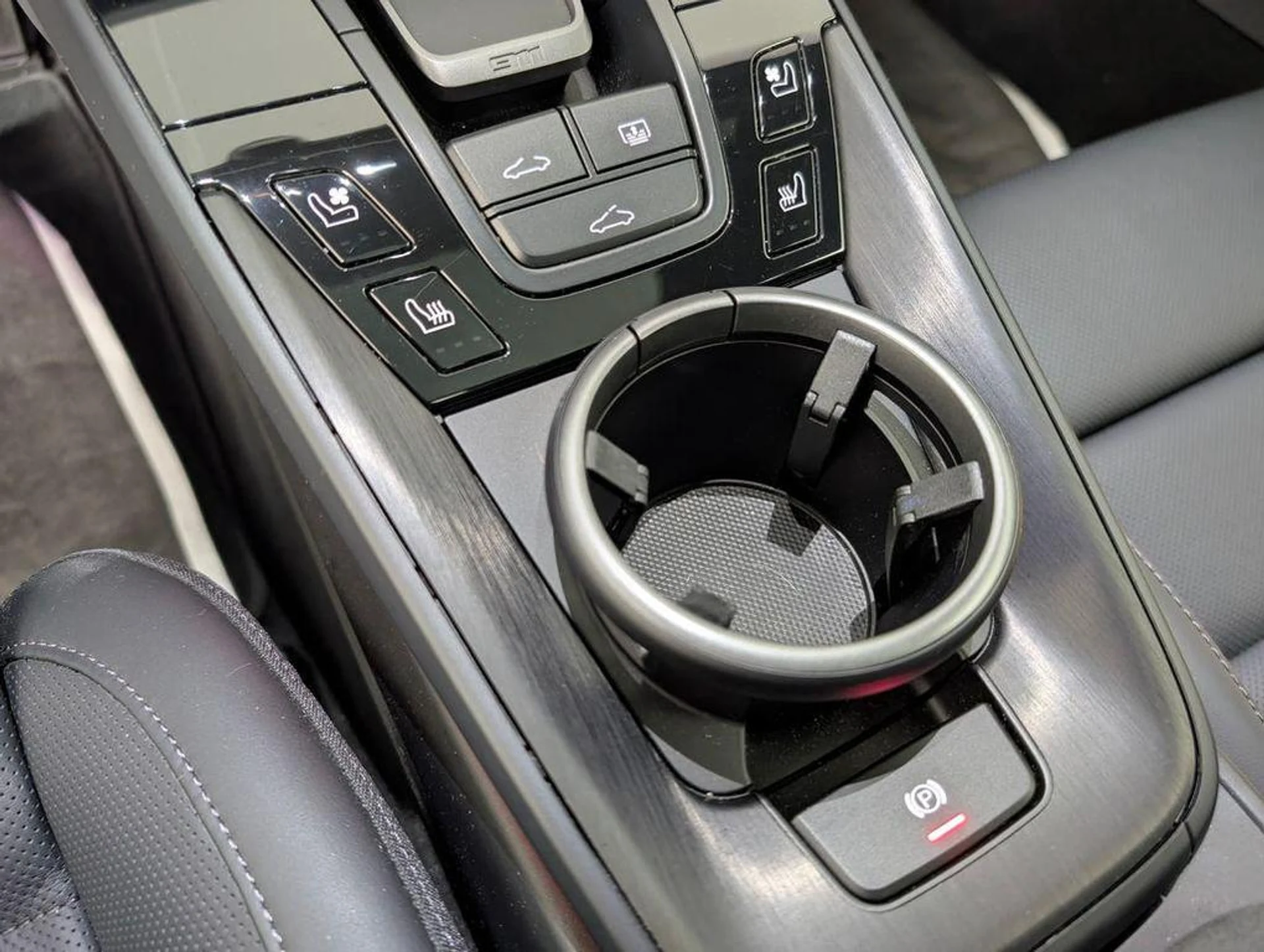 mph033_3403848434_ewu_YVI_Ff64ckl_L5u_JPJ_Znr_W2g28_fe62b0b6a8