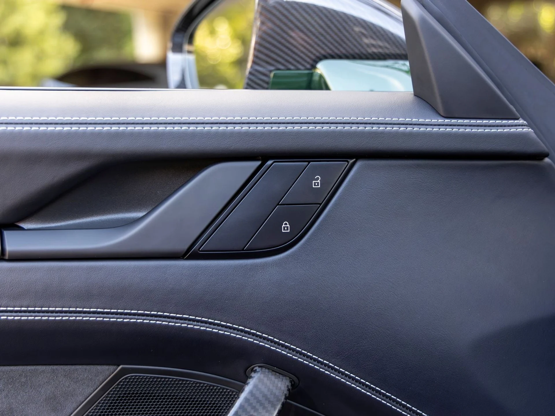 mph033_3411124792_34_9f0e808131