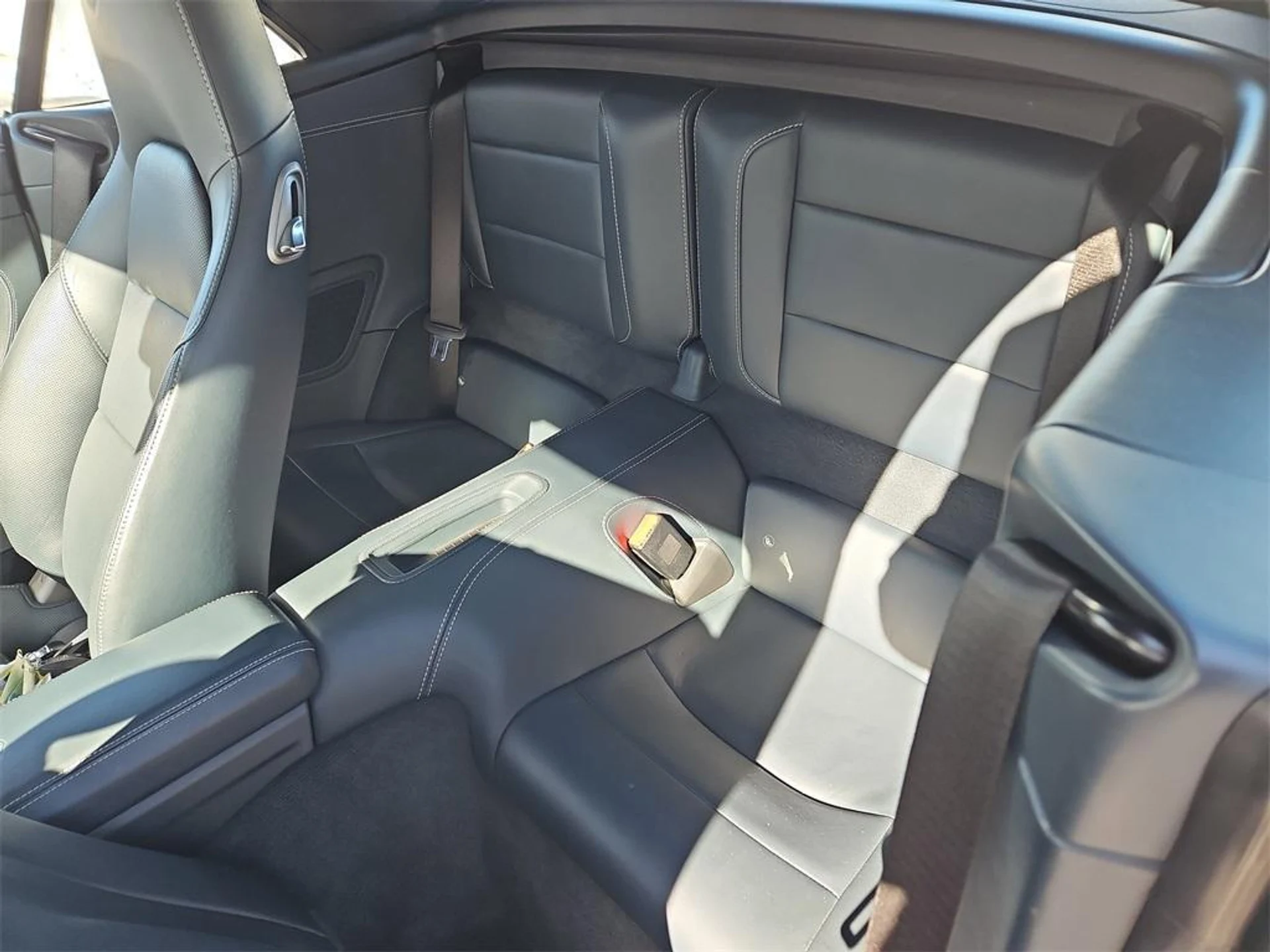 mph033_3412451188_JKA_Zpum_Vgp_S3_F_Ph_Du_Yo0_LCY_Mg_w_a5f2406f2c