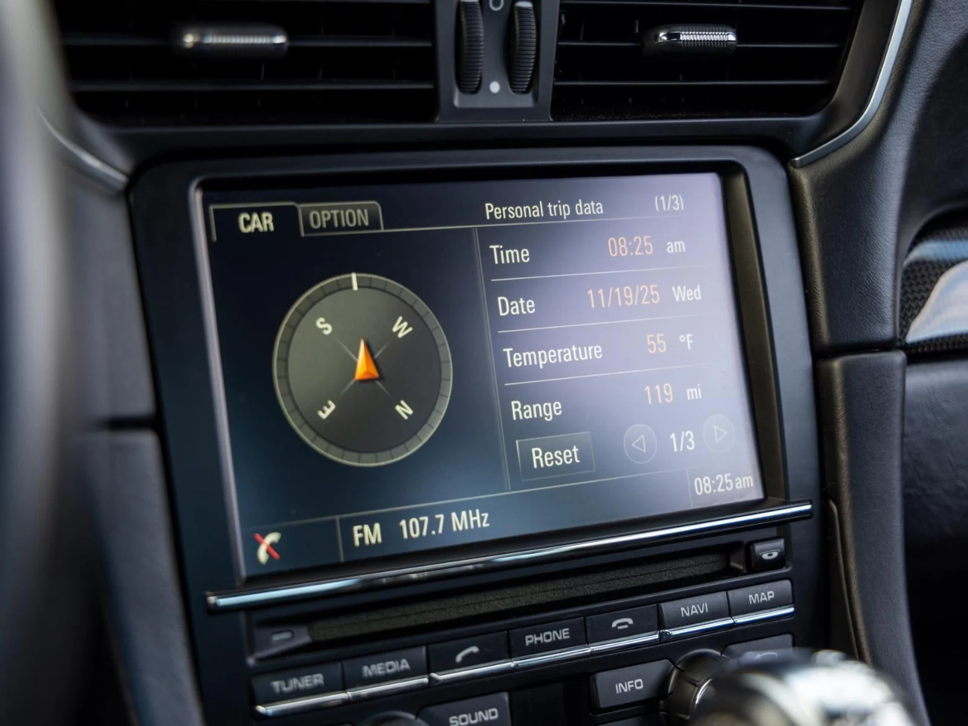 mph033_3418602770_34_a89769d0de