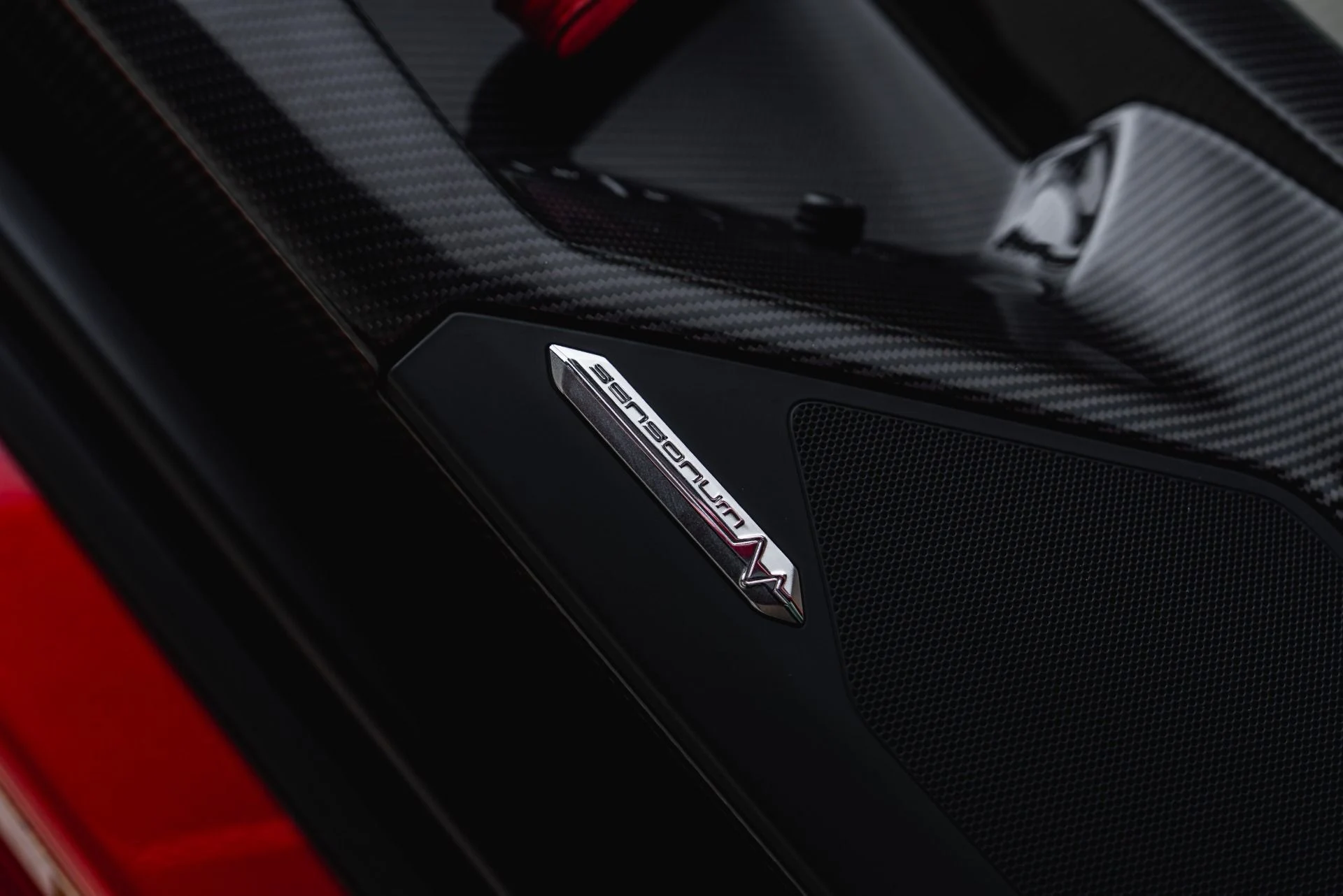 mph033_3429356384_Used_2016_Lamborghini_Aventador_LP_750_4_SV_1780962524_96ae189318
